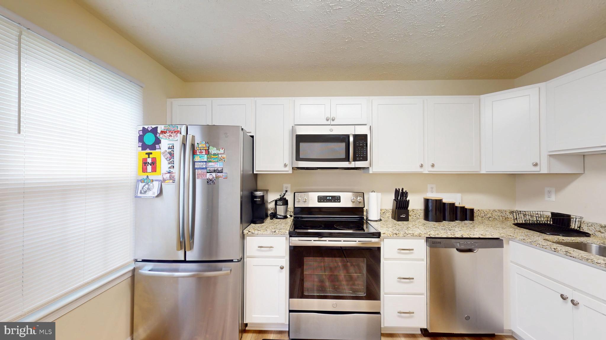 RIVERSIDE RUN - Residential