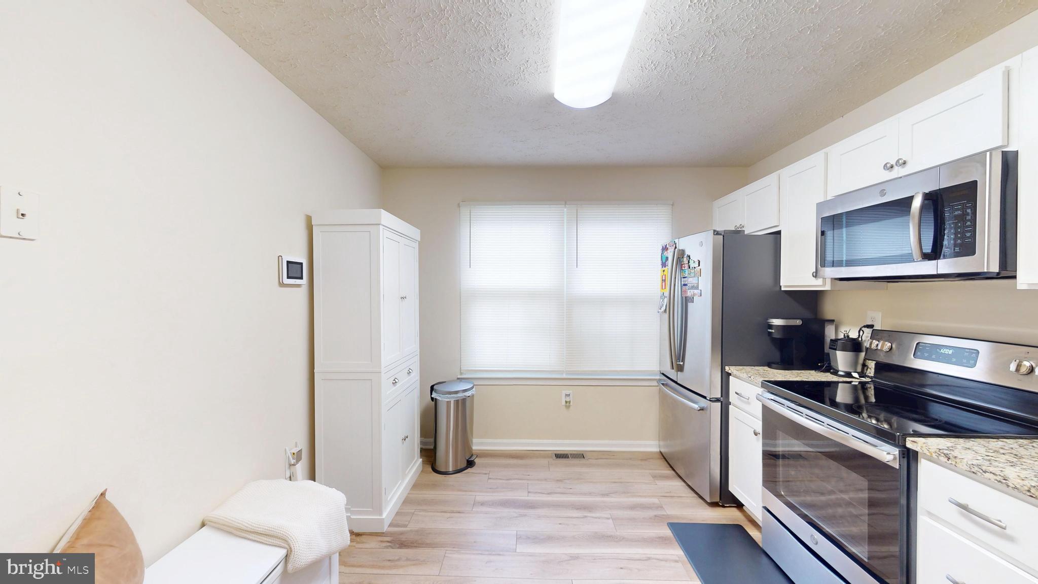 RIVERSIDE RUN - Residential