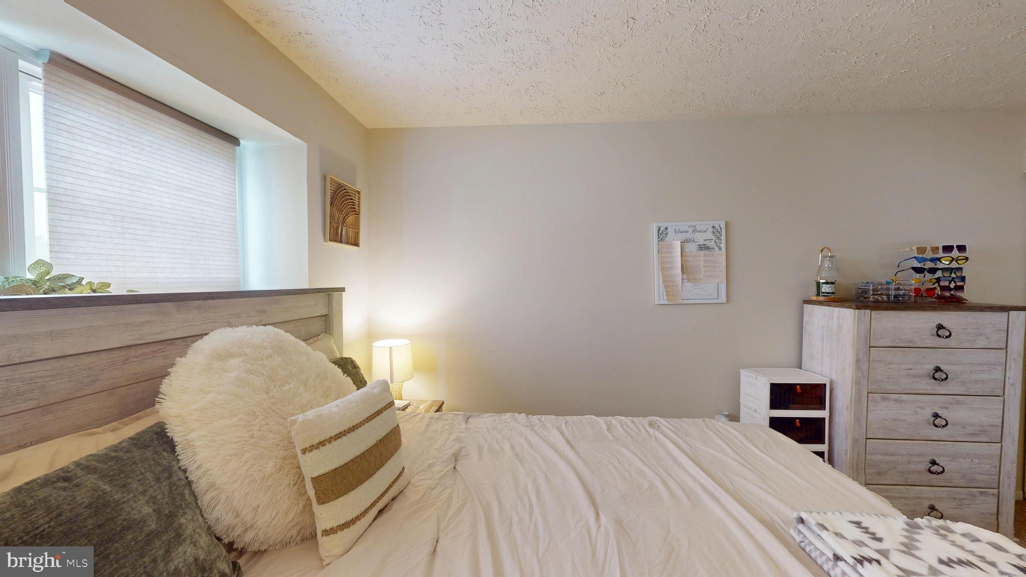 RIVERSIDE RUN - Residential