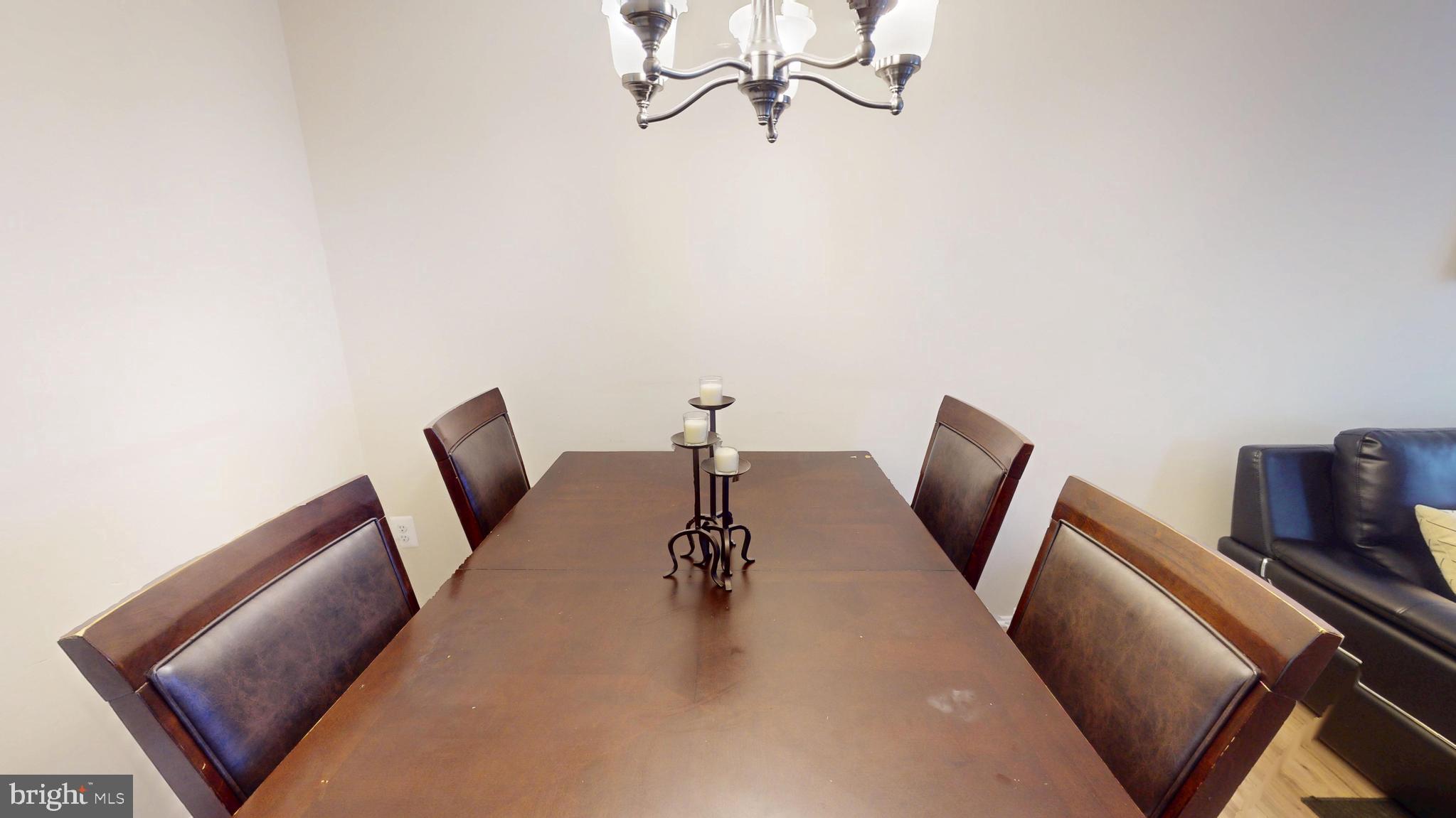 RIVERSIDE RUN - Residential