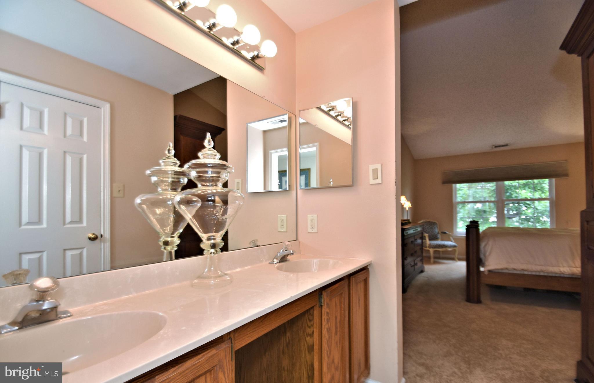 BROOKSTONE - Residential