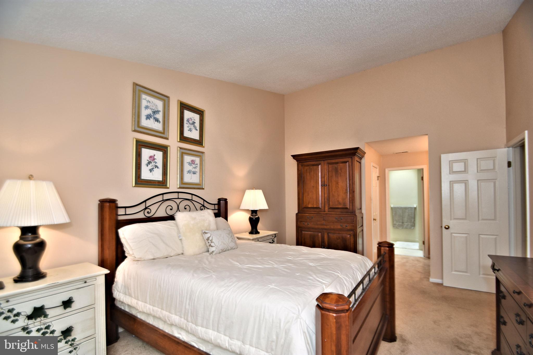 BROOKSTONE - Residential