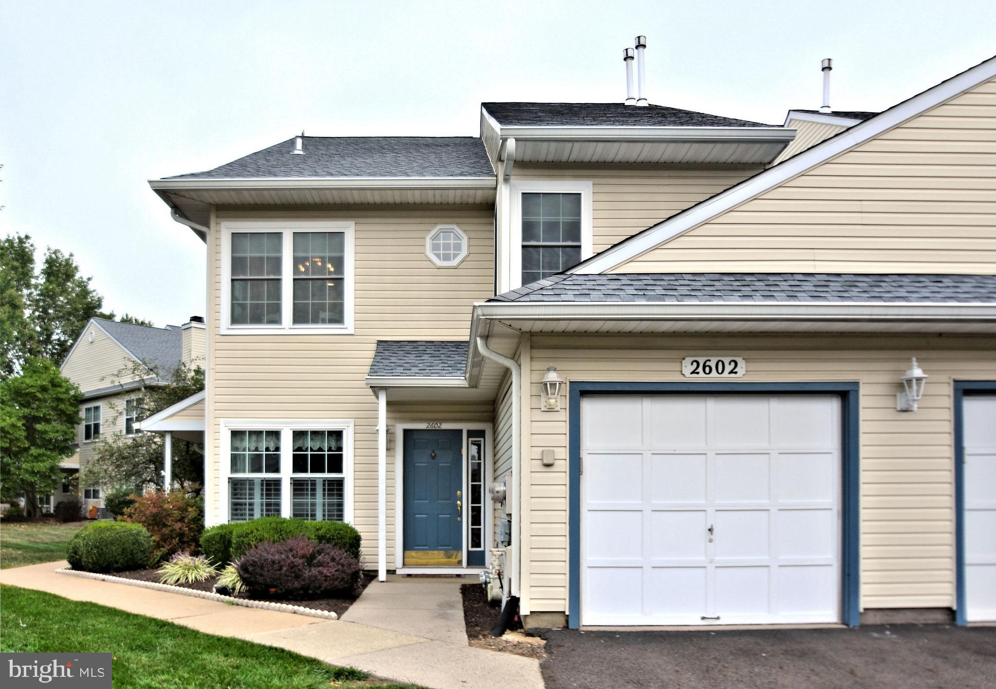 BROOKSTONE - Residential