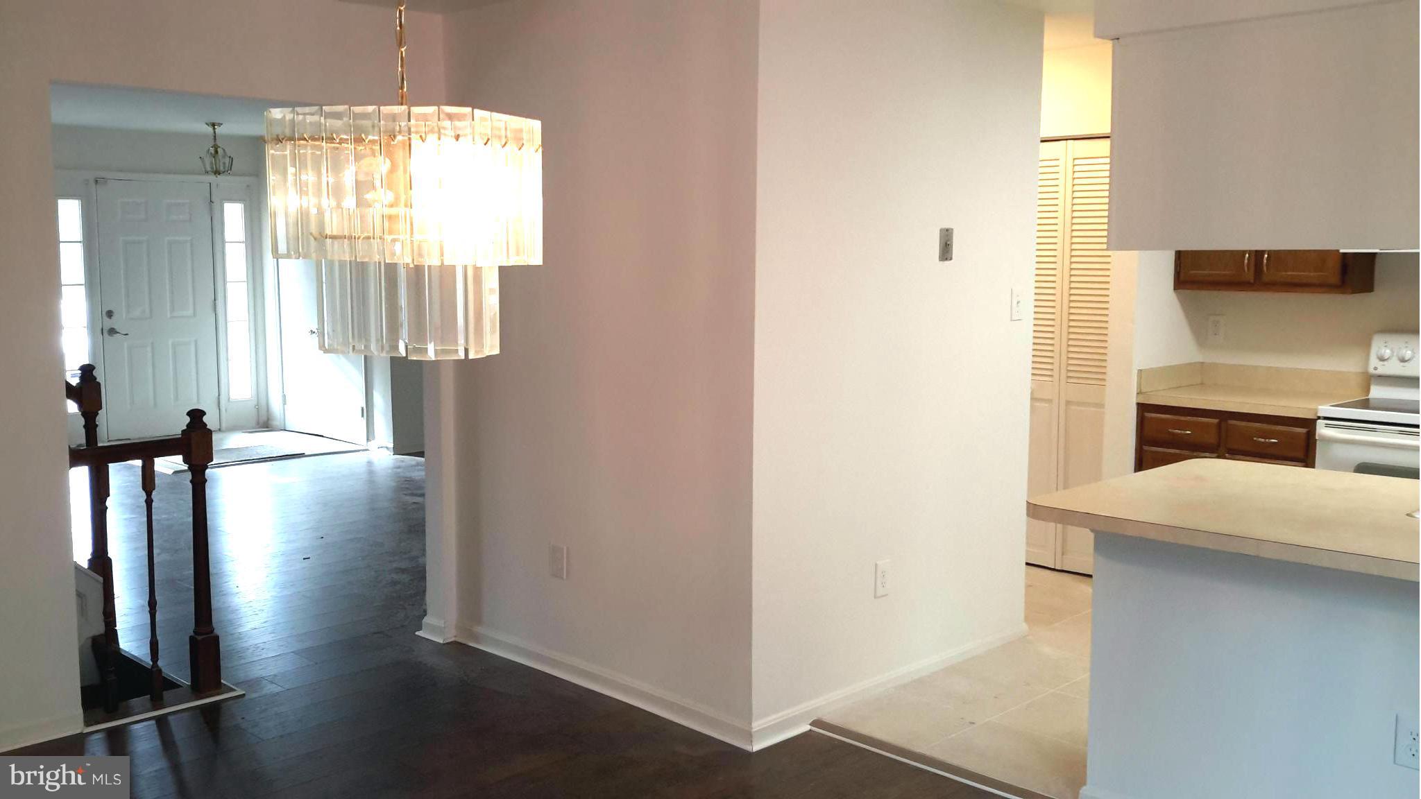 PADONIA COMPLEX - Residential Lease