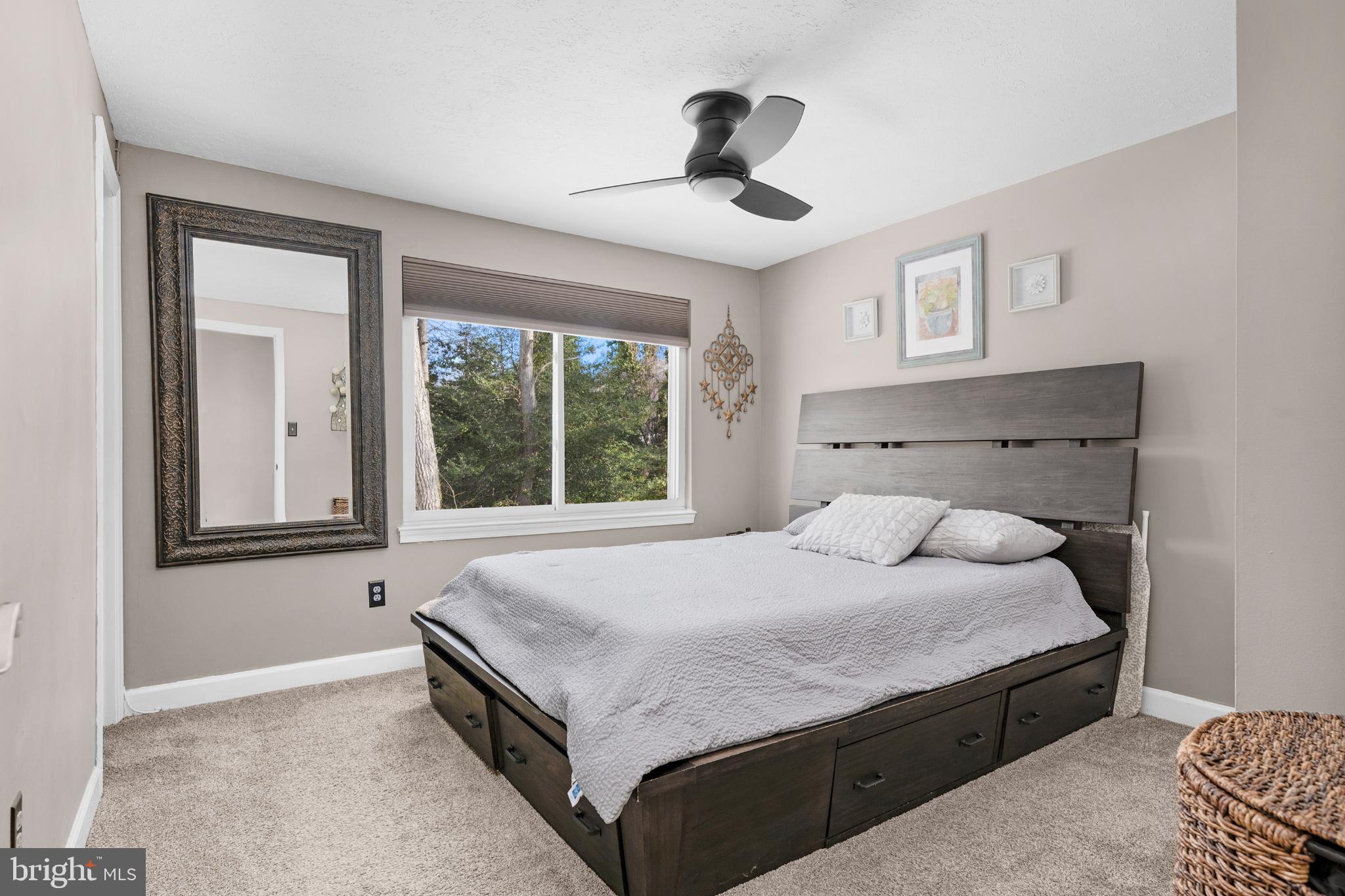 REVELL DOWNS - Residential