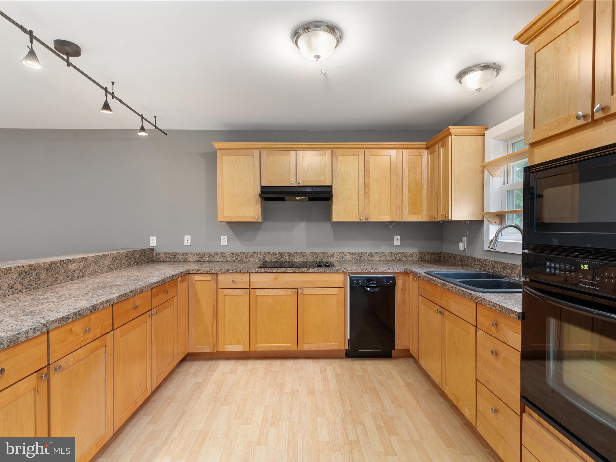 WILDE ACRES - Residential