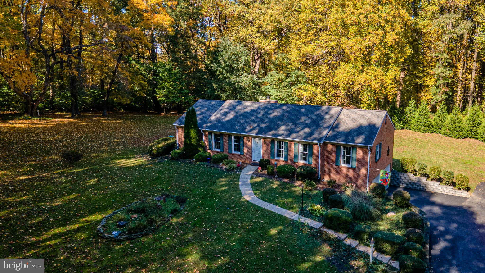 HERITAGE ESTATES - Residential