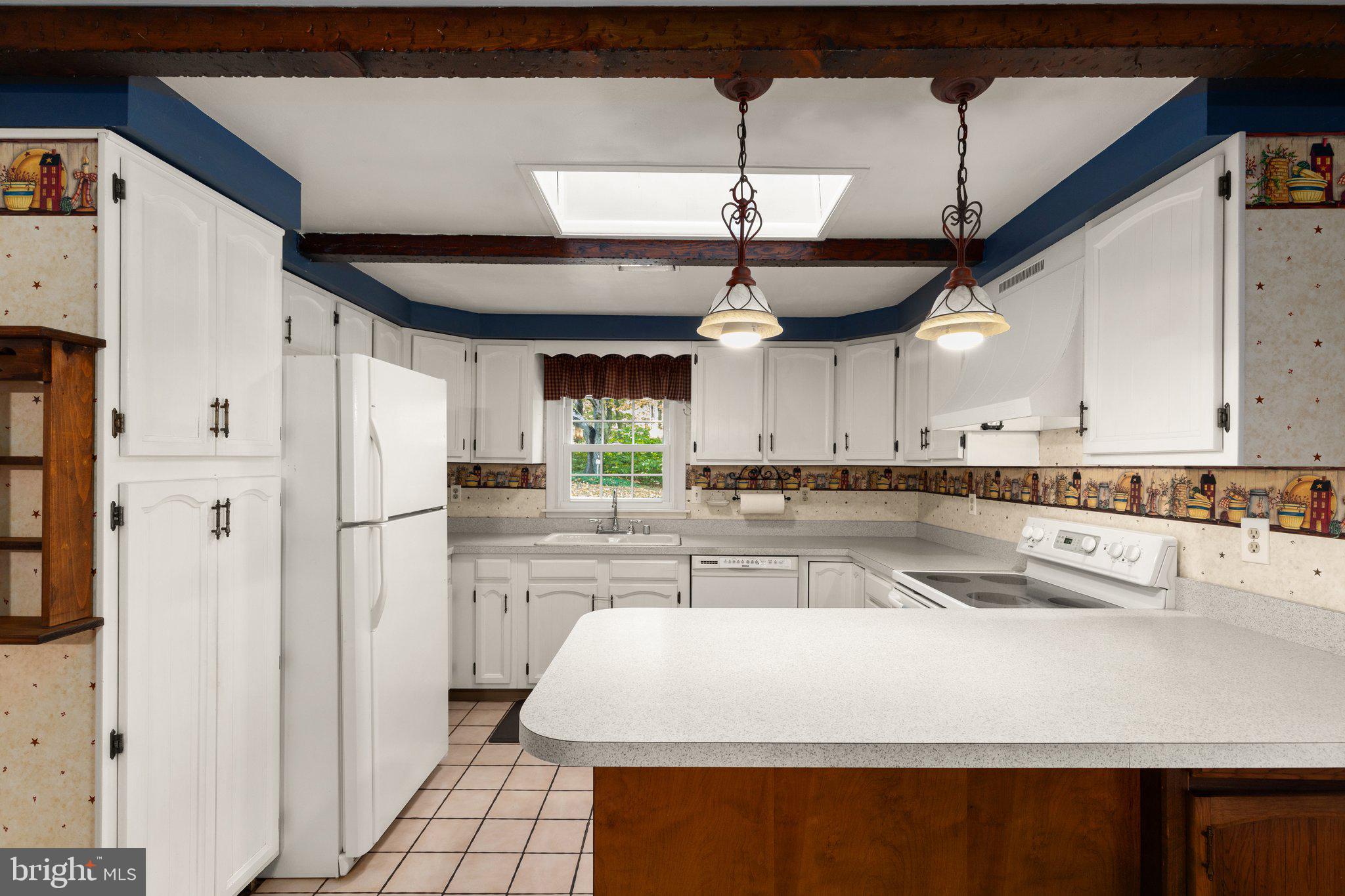 HERITAGE ESTATES - Residential