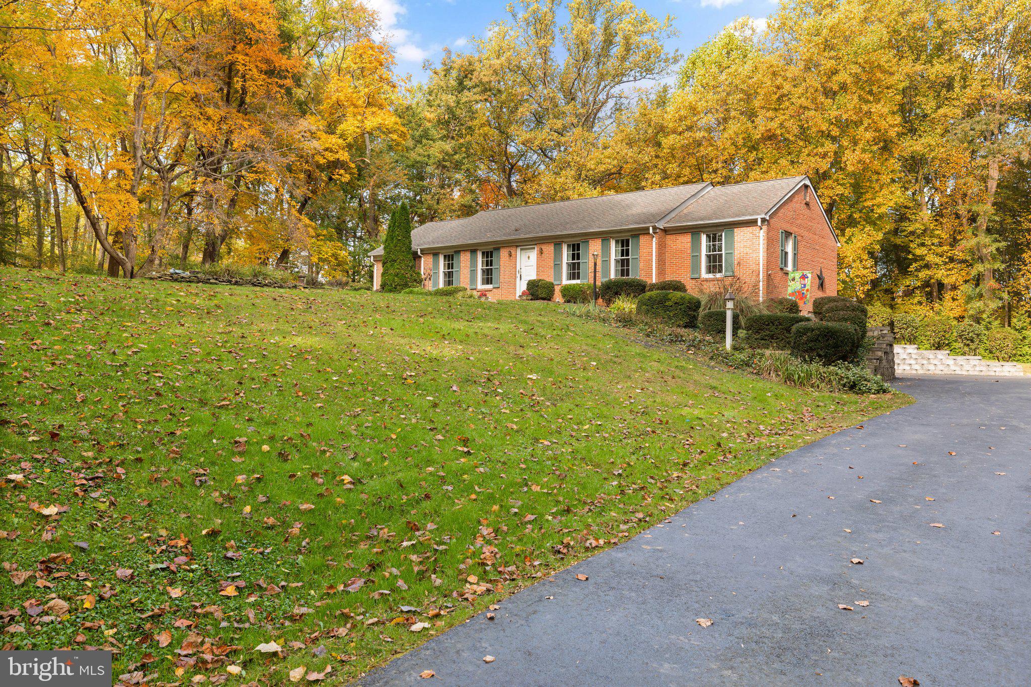 HERITAGE ESTATES - Residential