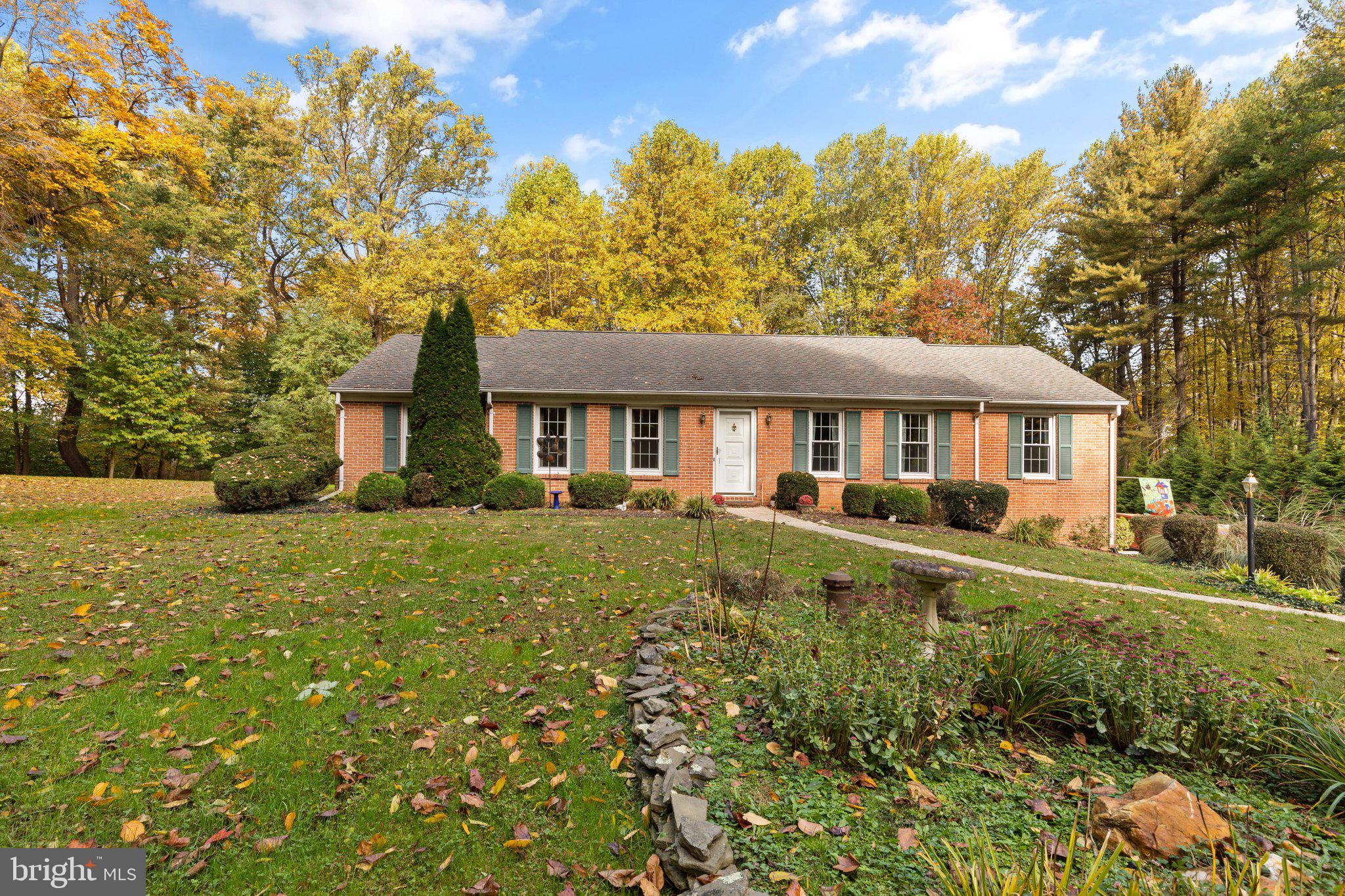 HERITAGE ESTATES - Residential