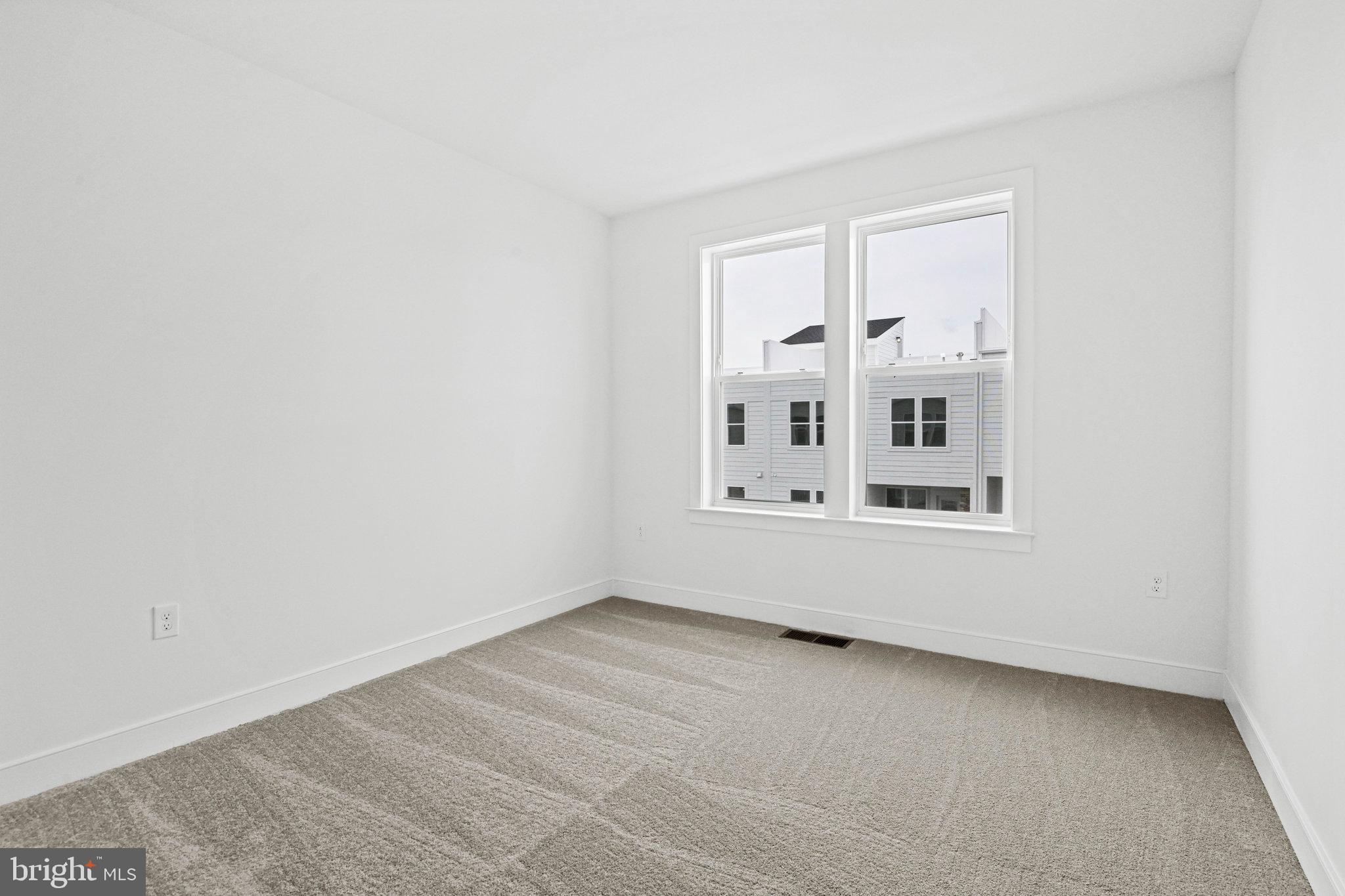 BELMONT OVERLOOK - Residential Lease