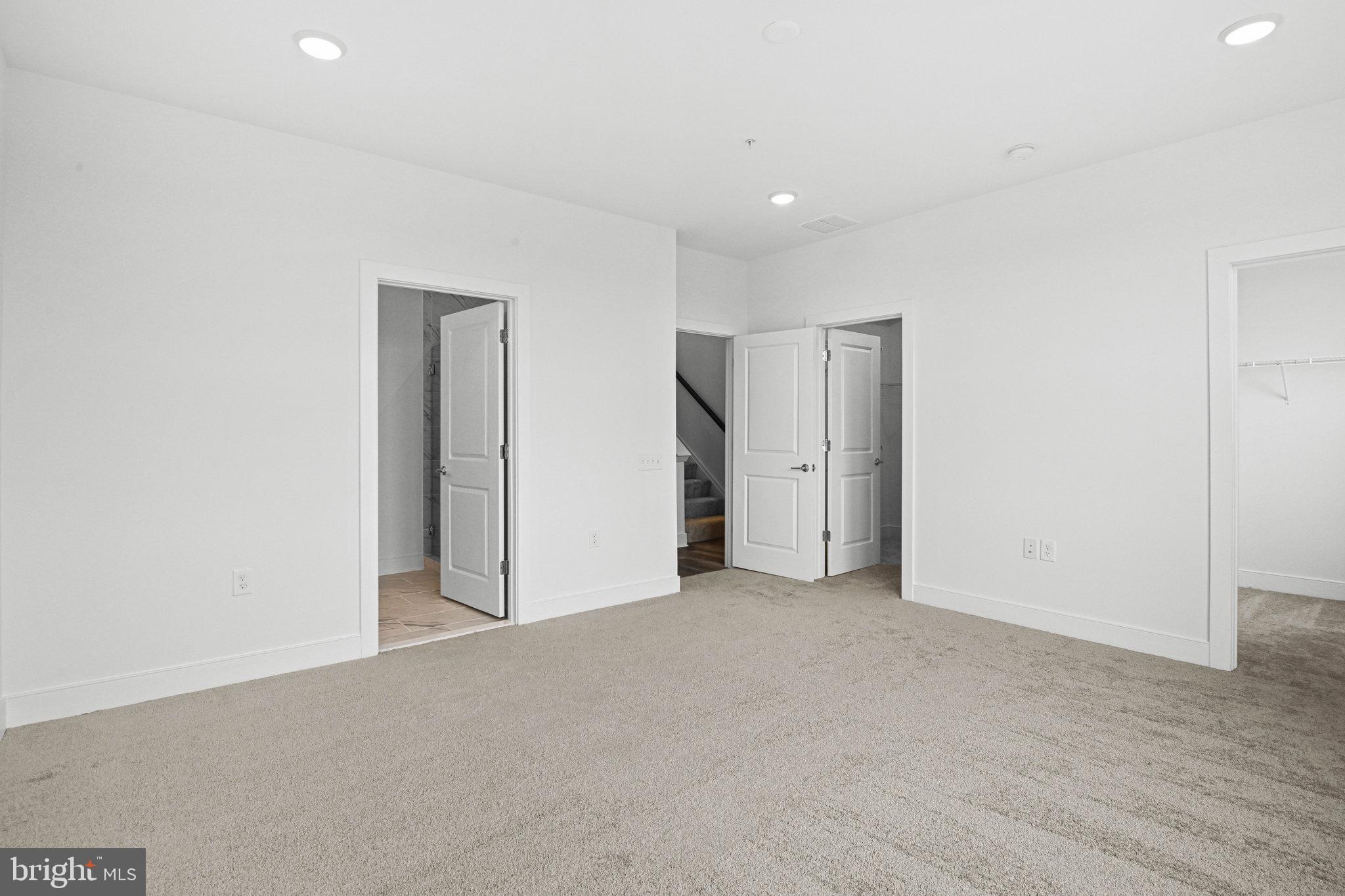 BELMONT OVERLOOK - Residential Lease