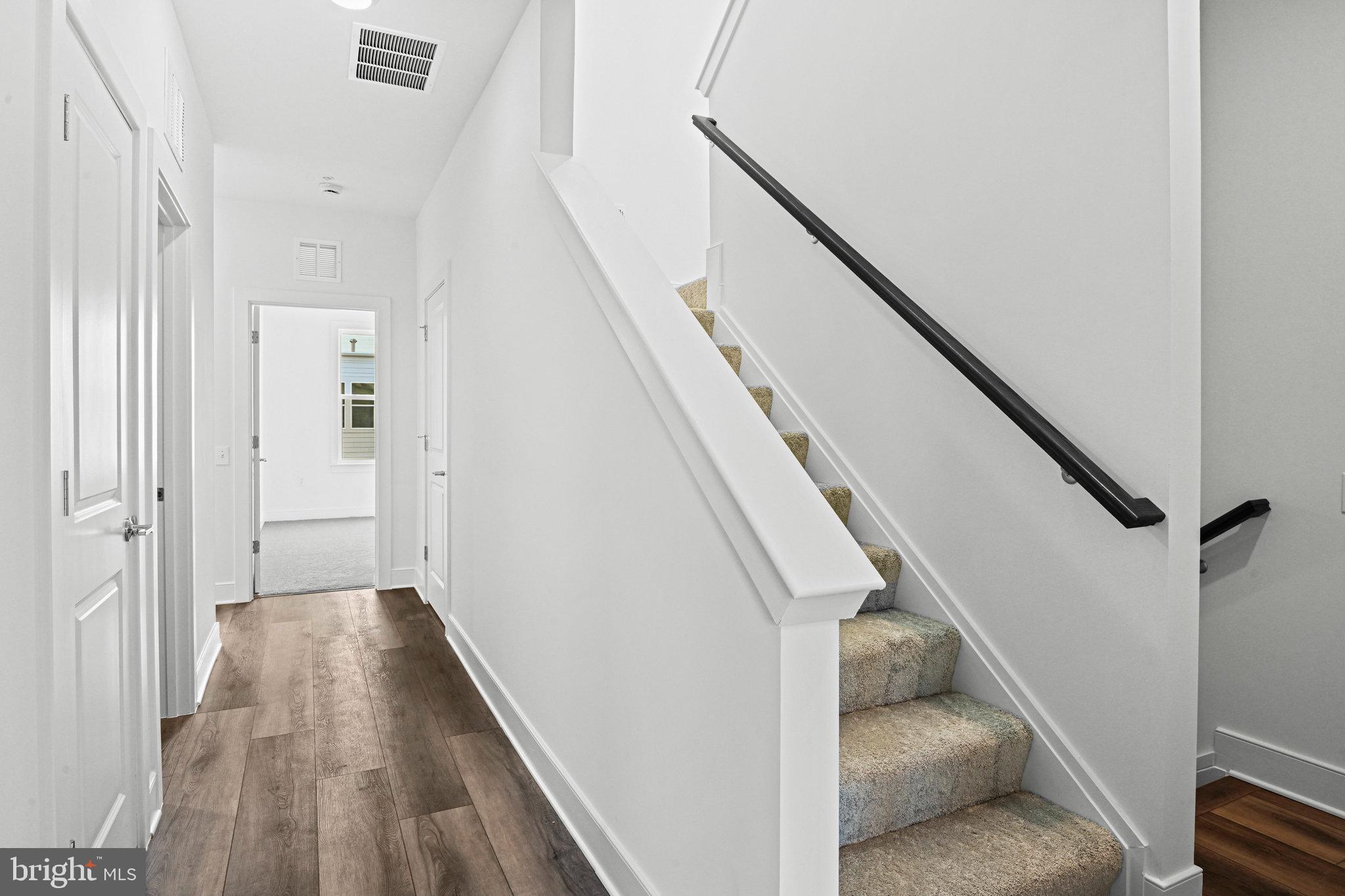 BELMONT OVERLOOK - Residential Lease