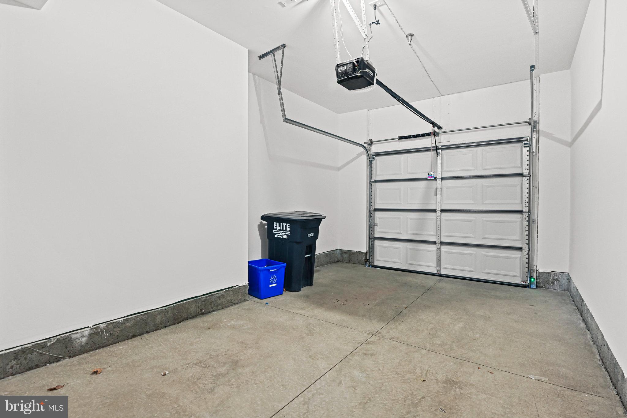 BELMONT OVERLOOK - Residential Lease