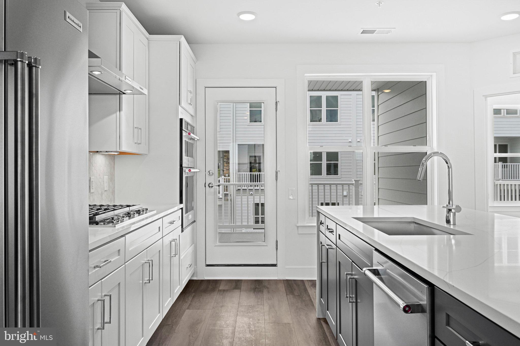 BELMONT OVERLOOK - Residential Lease