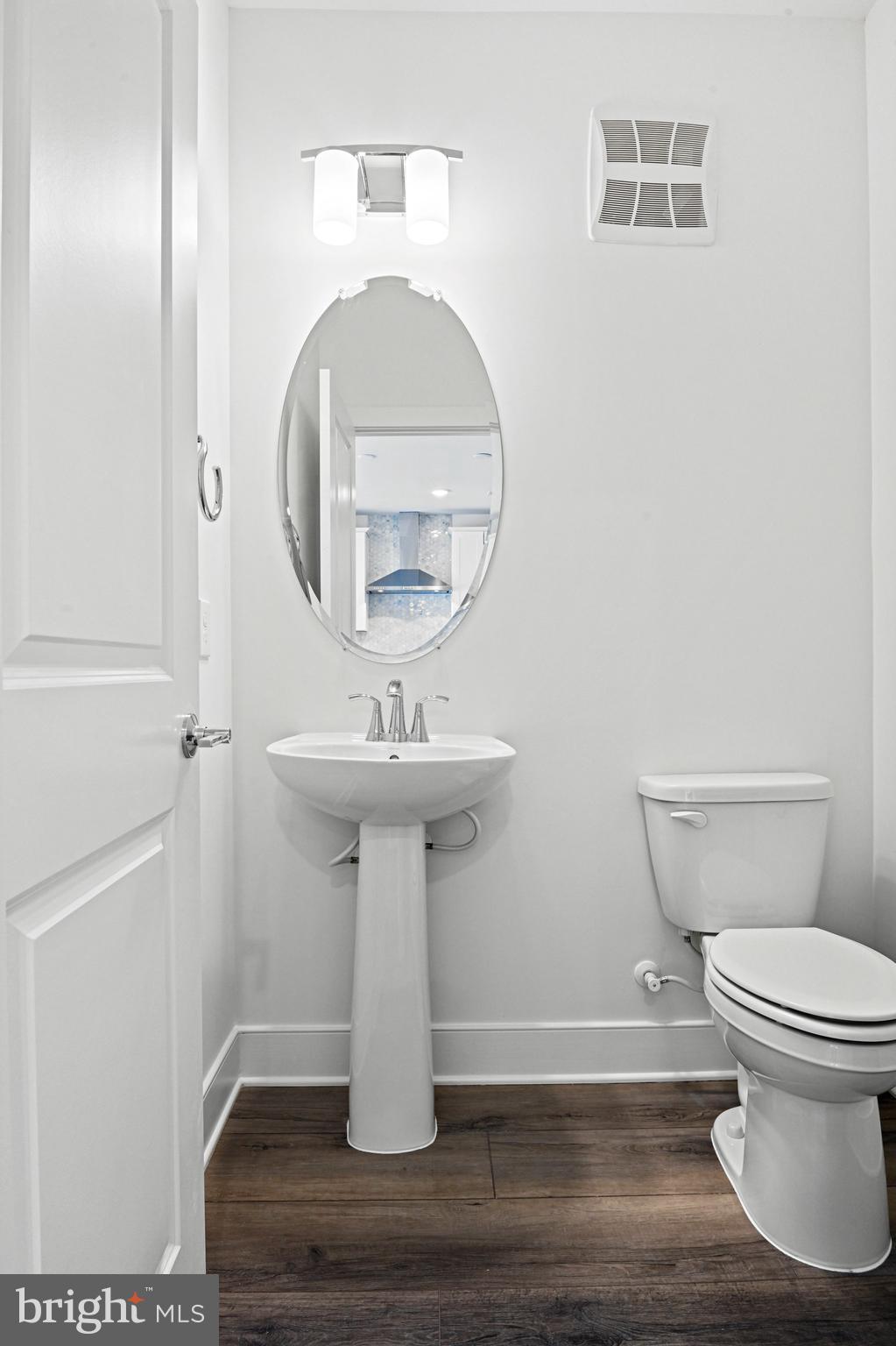 BELMONT OVERLOOK - Residential Lease