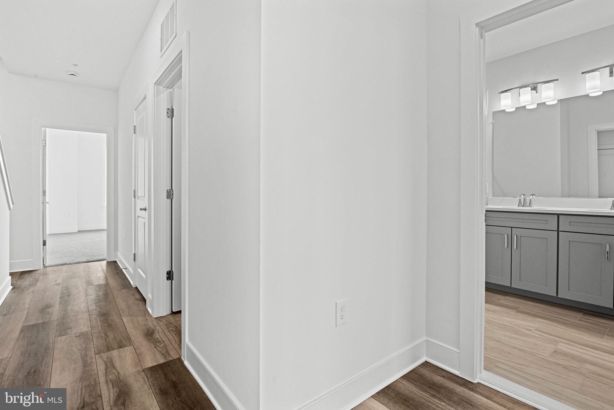 BELMONT OVERLOOK - Residential Lease