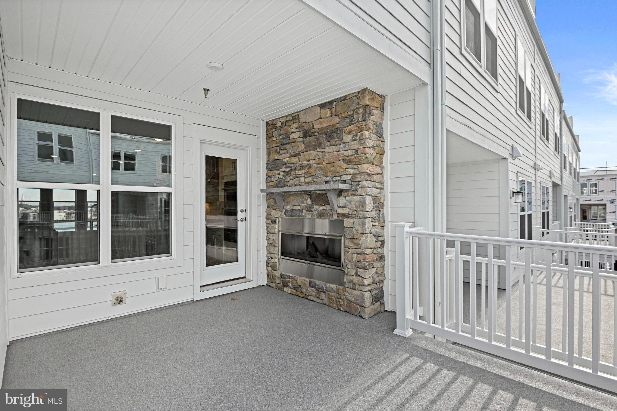 BELMONT OVERLOOK - Residential Lease