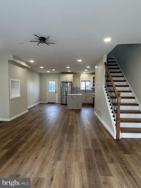 Townhouse For Sale - 1634 S 28th Street<br/> PHILADELPHIA, PA 19145