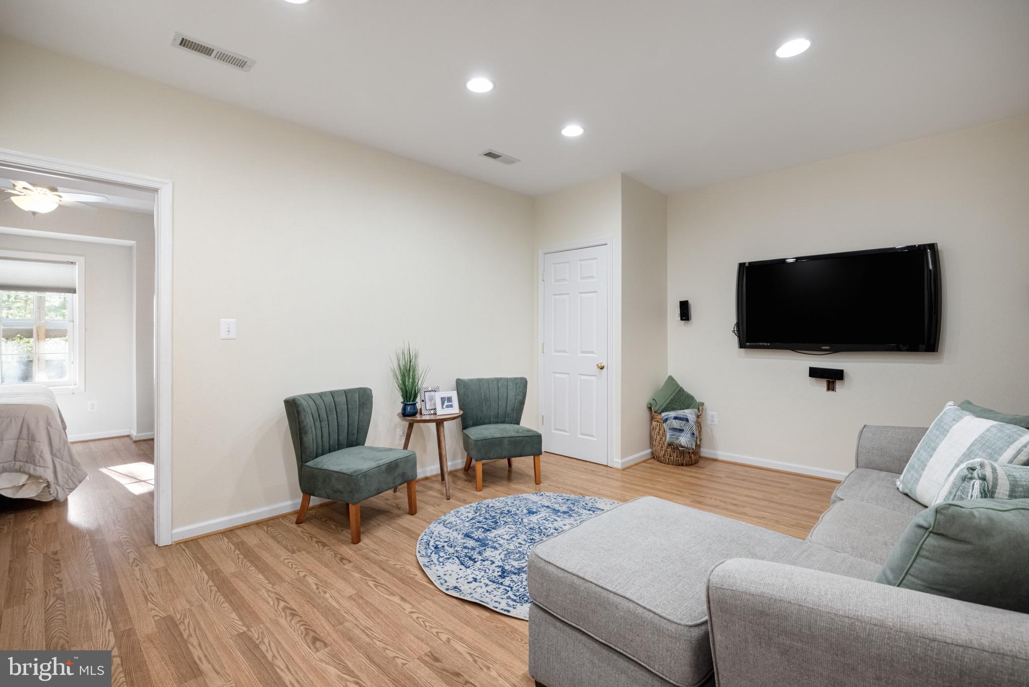 SHANNONDALE - Residential