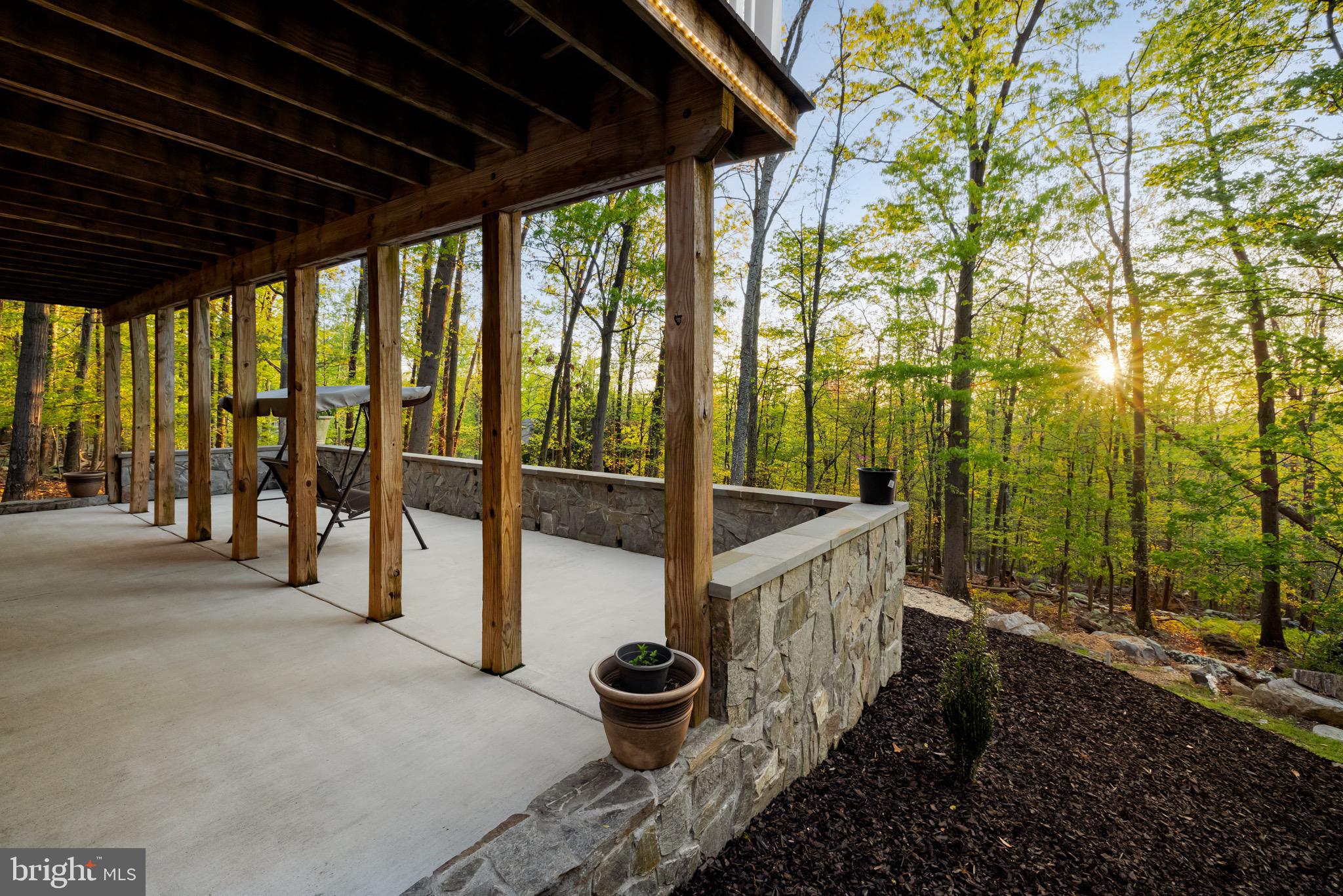 SHANNONDALE - Residential