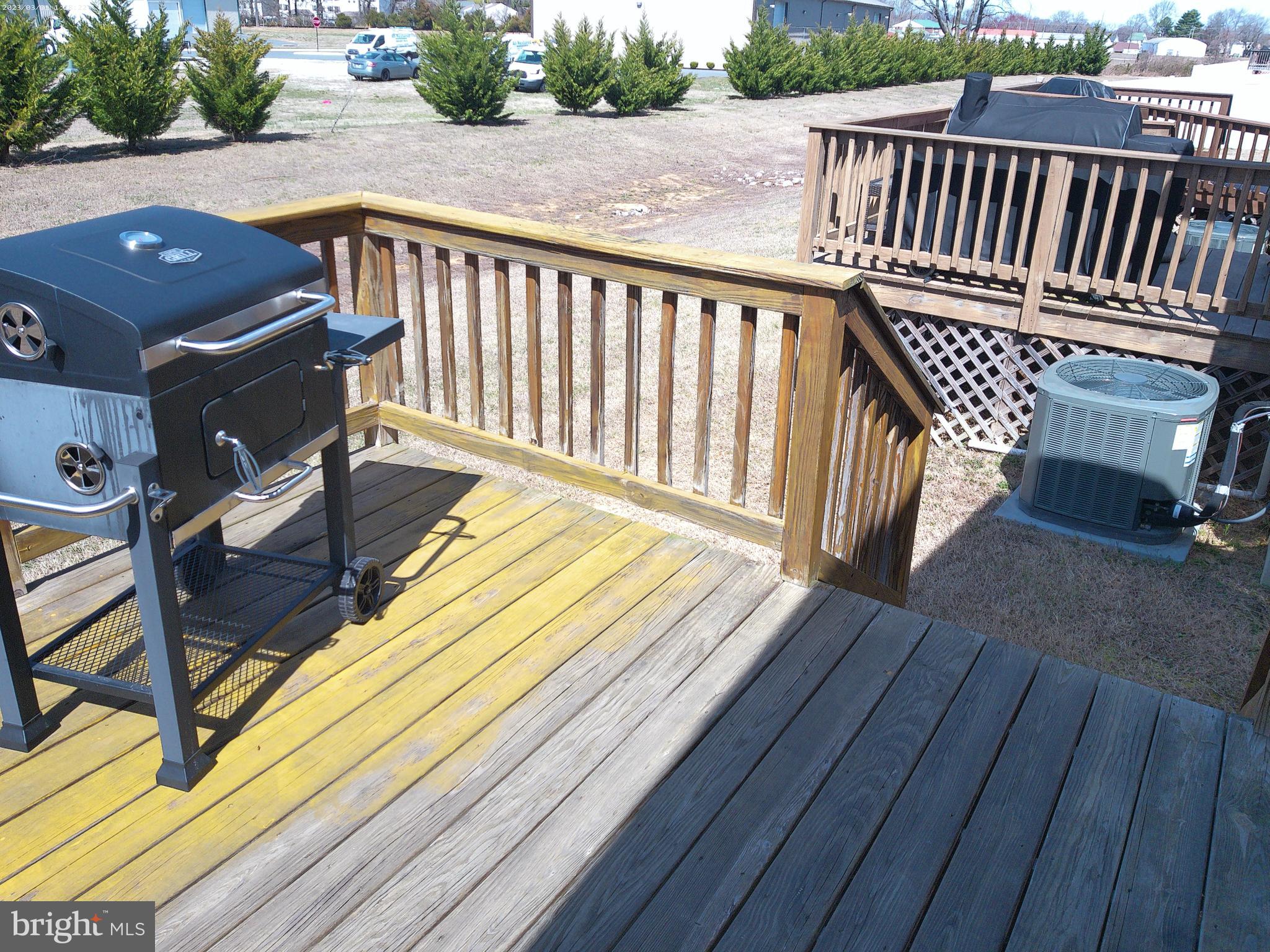 WYNSOME KNOLL - Residential