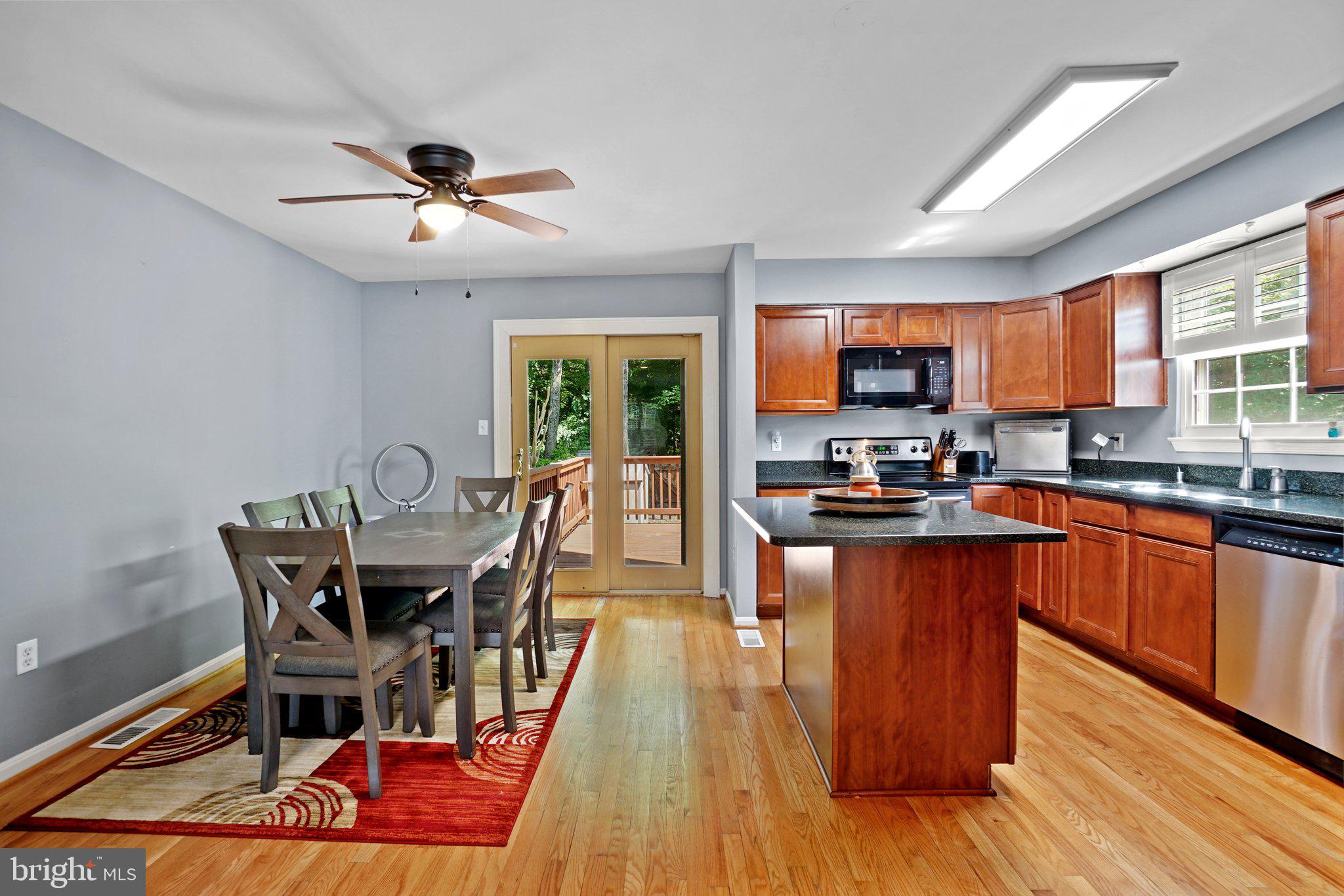 AMBERFIELD - Residential