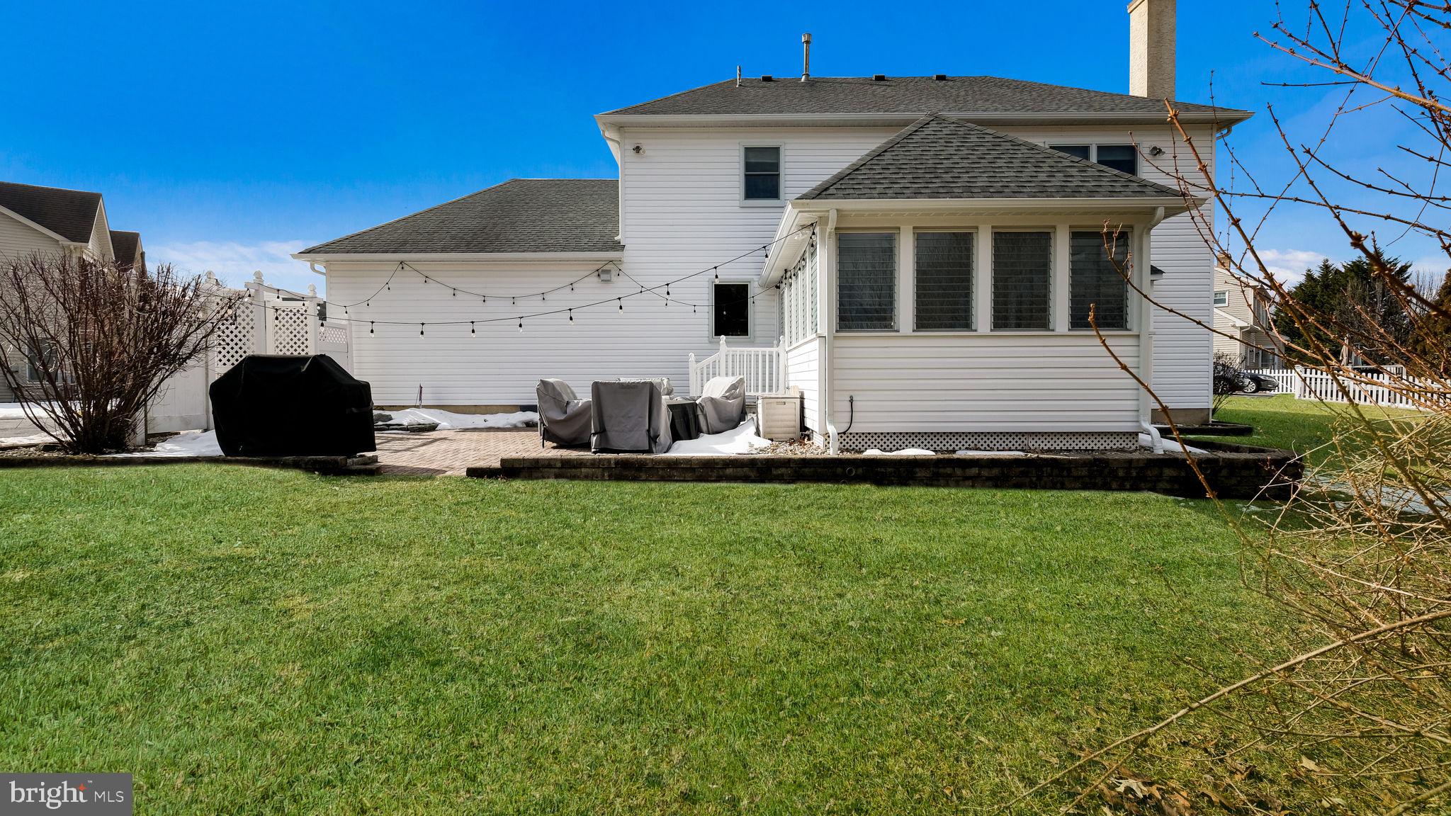 THORNBURY HUNT - Residential