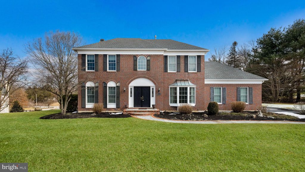Photo of 9 Heatherstone Way, THORNTON, PA 19373 (MLS # PADE2108392)