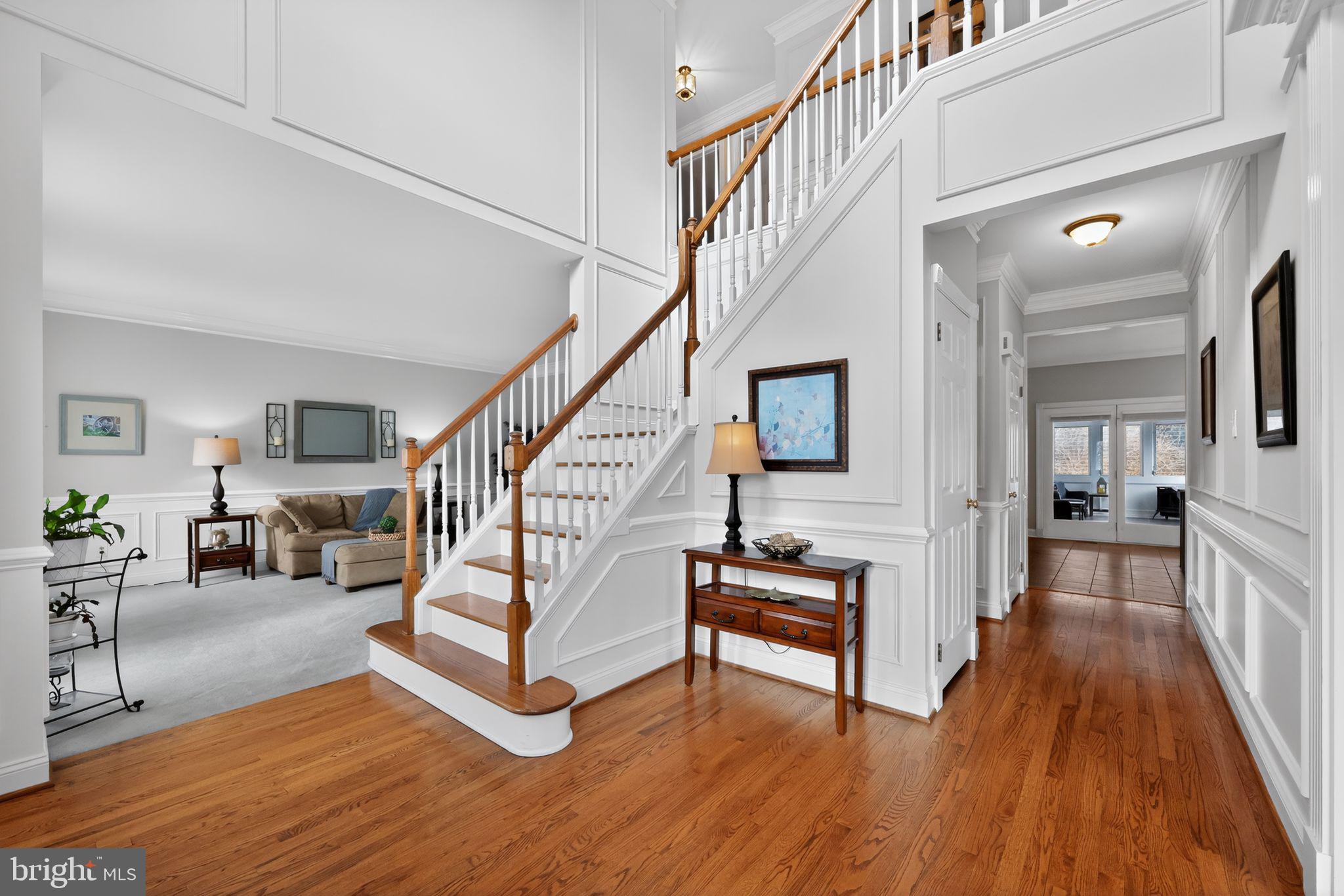 THORNBURY HUNT - Residential