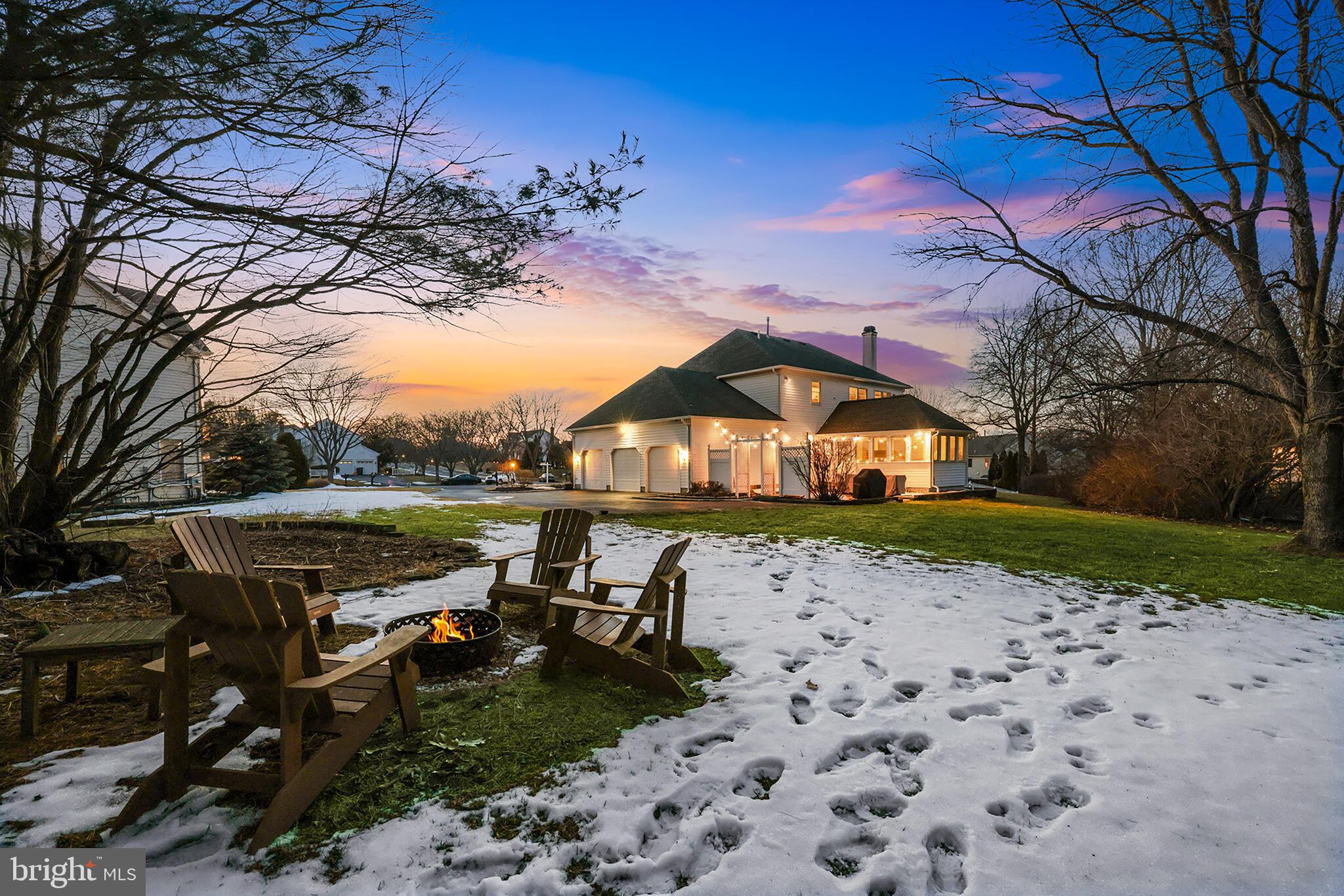 THORNBURY HUNT - Residential