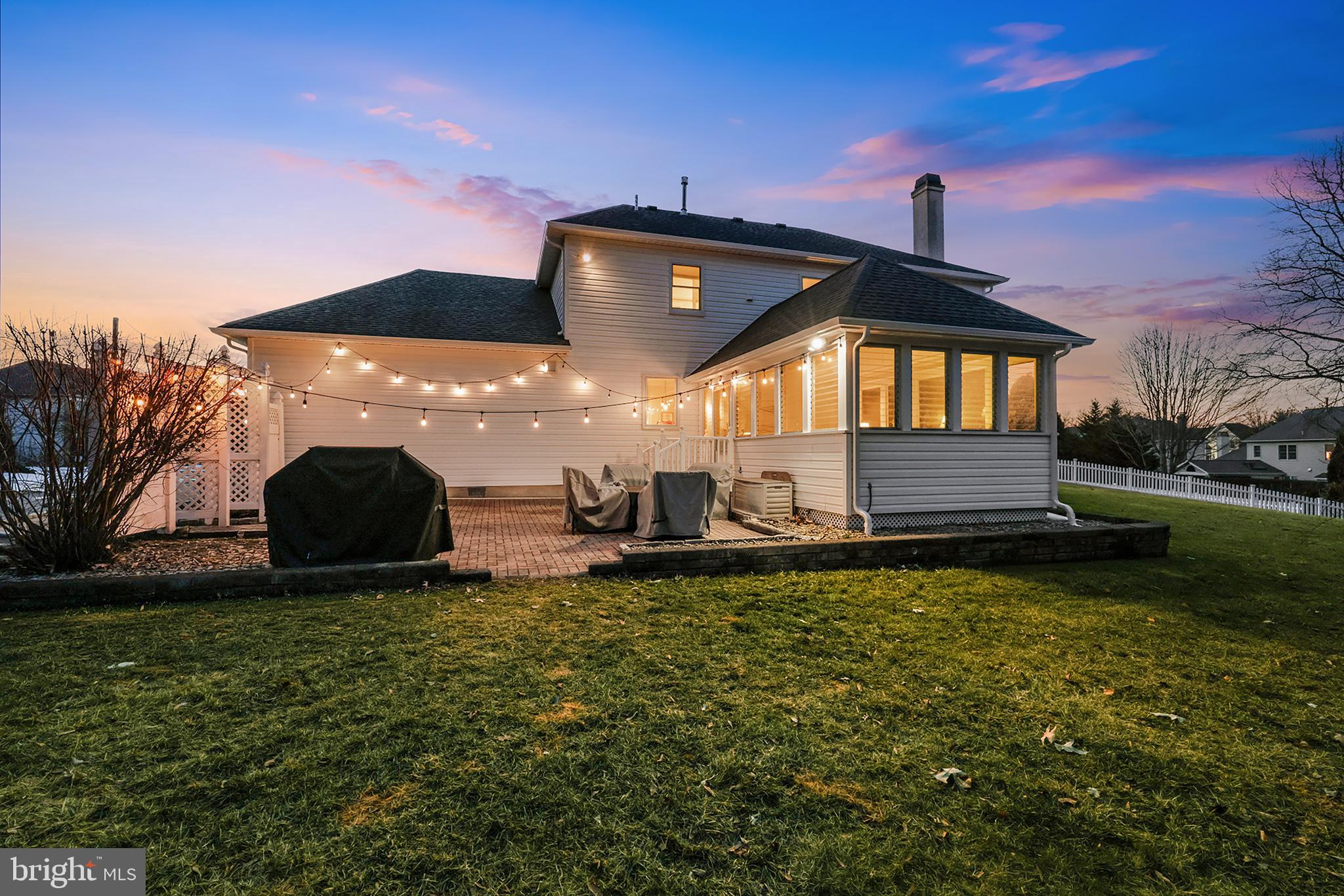 THORNBURY HUNT - Residential