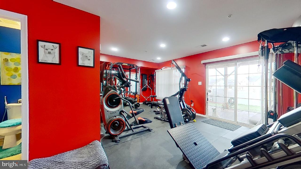 GLENEAGLES AT ST CHARLES - Residential