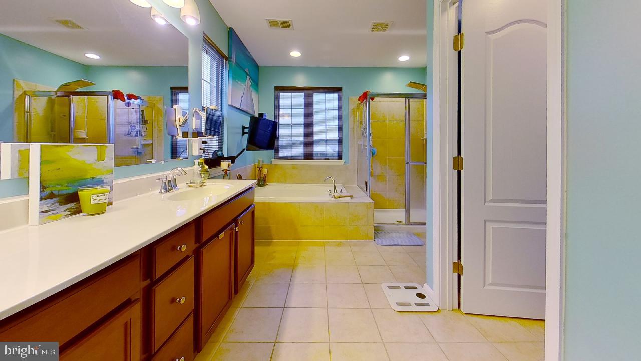 GLENEAGLES AT ST CHARLES - Residential