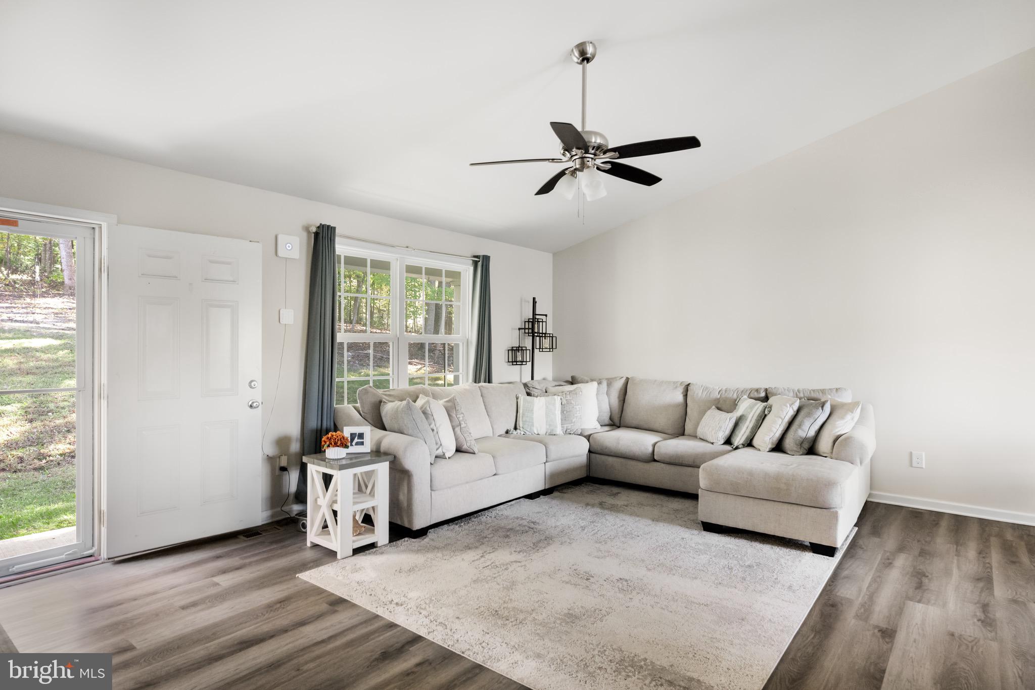 SHANNONDALE - Residential