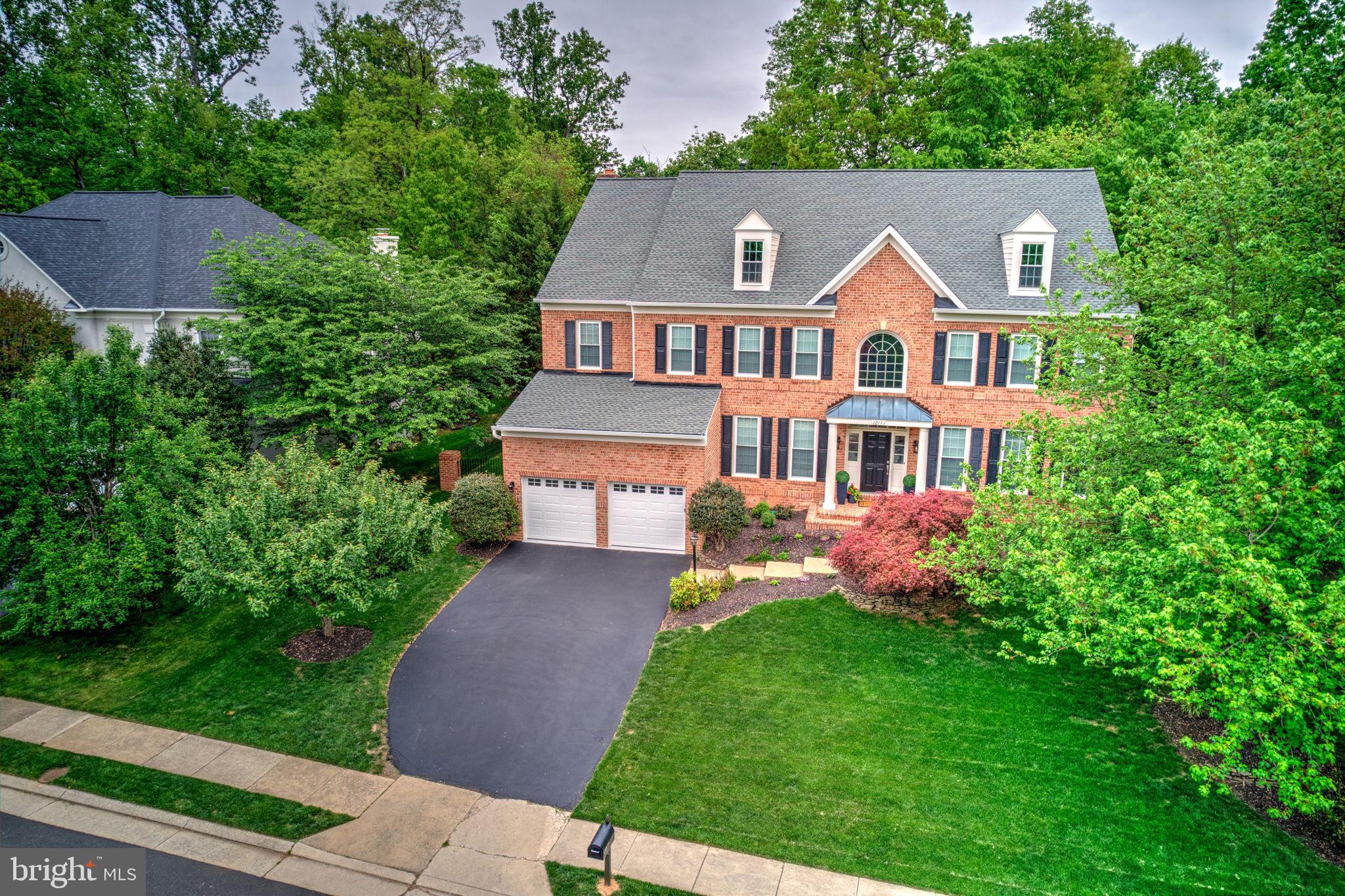 RESTON - Residential