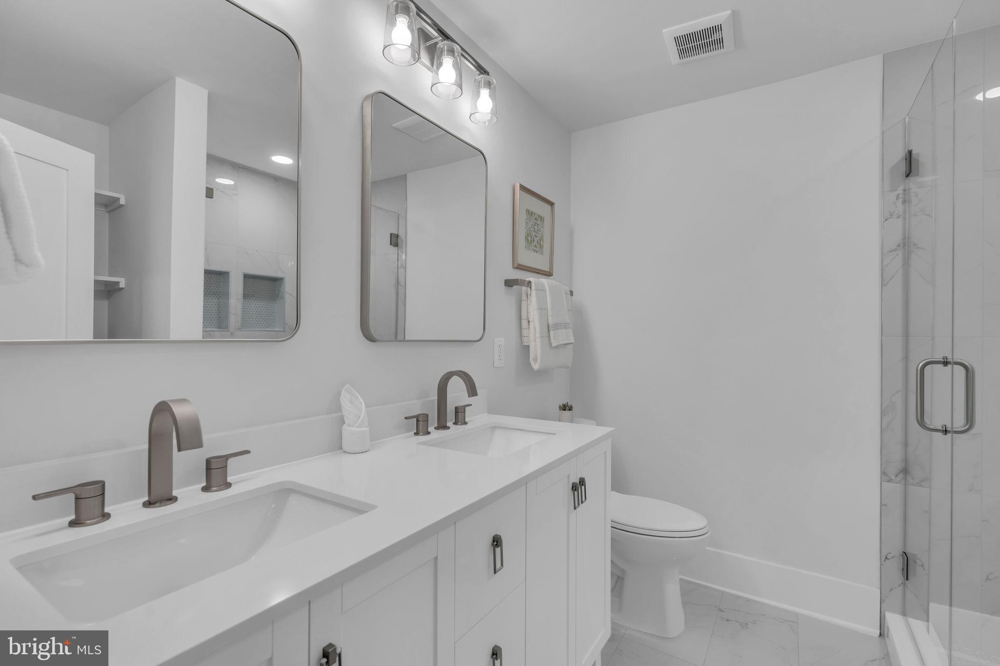 RESTON - Residential