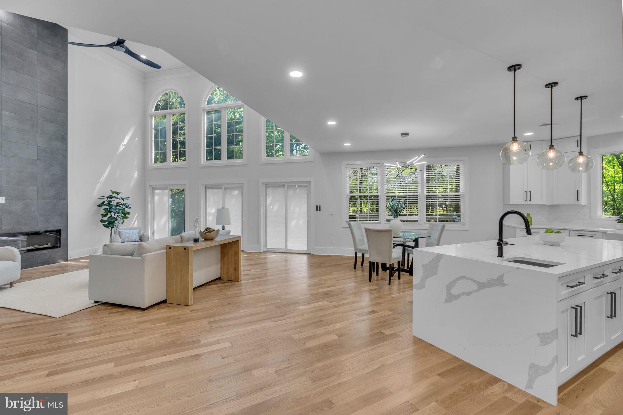 RESTON - Residential