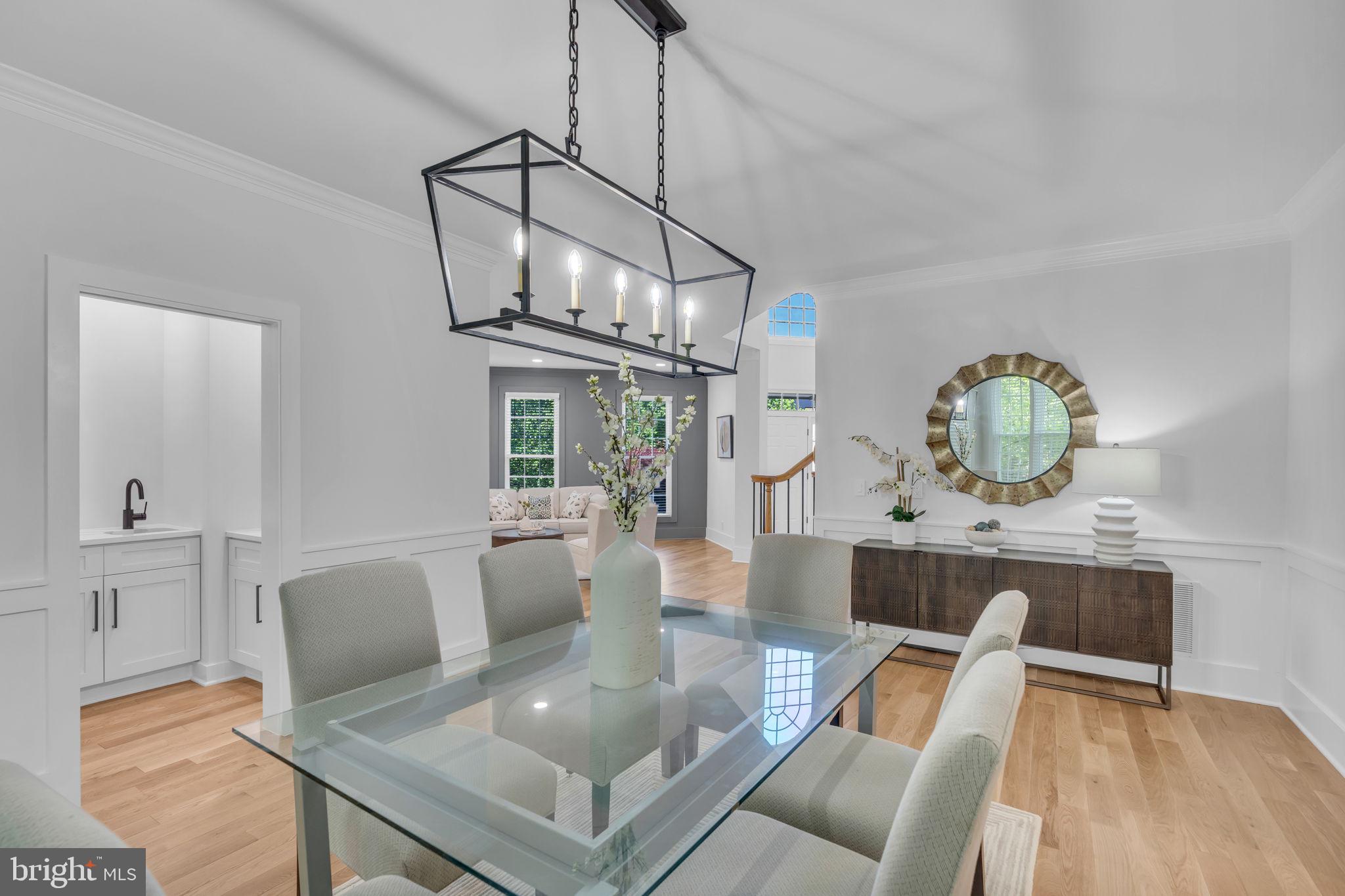 RESTON - Residential
