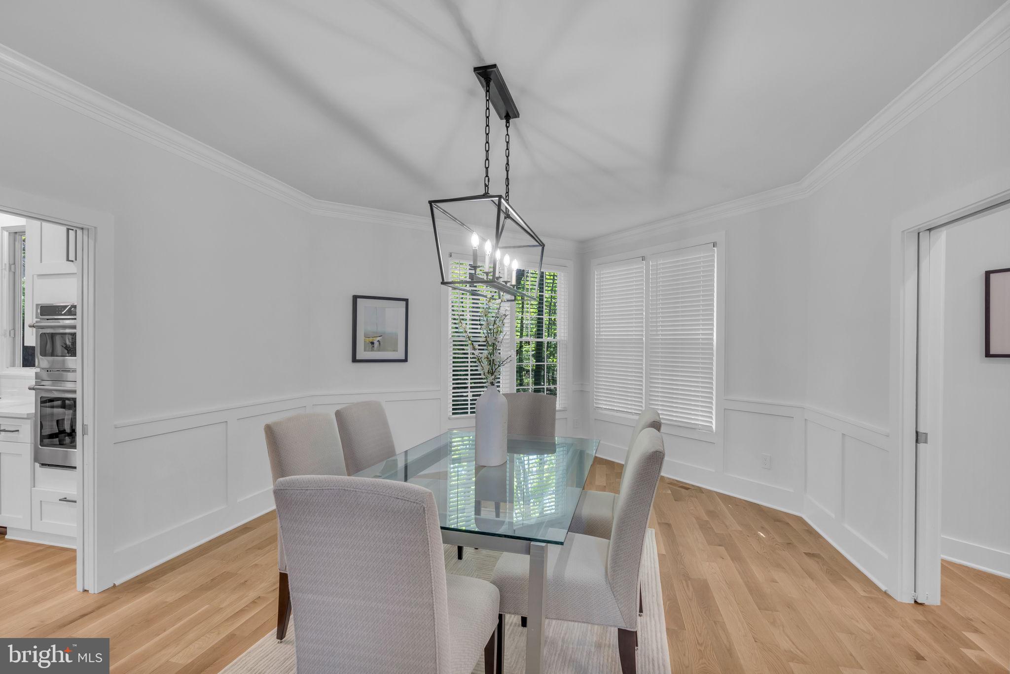 RESTON - Residential