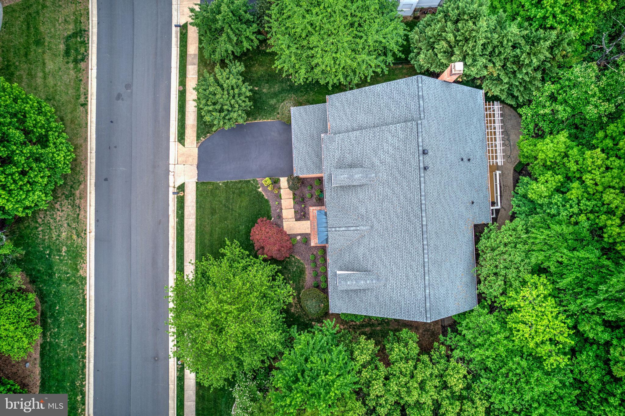 RESTON - Residential
