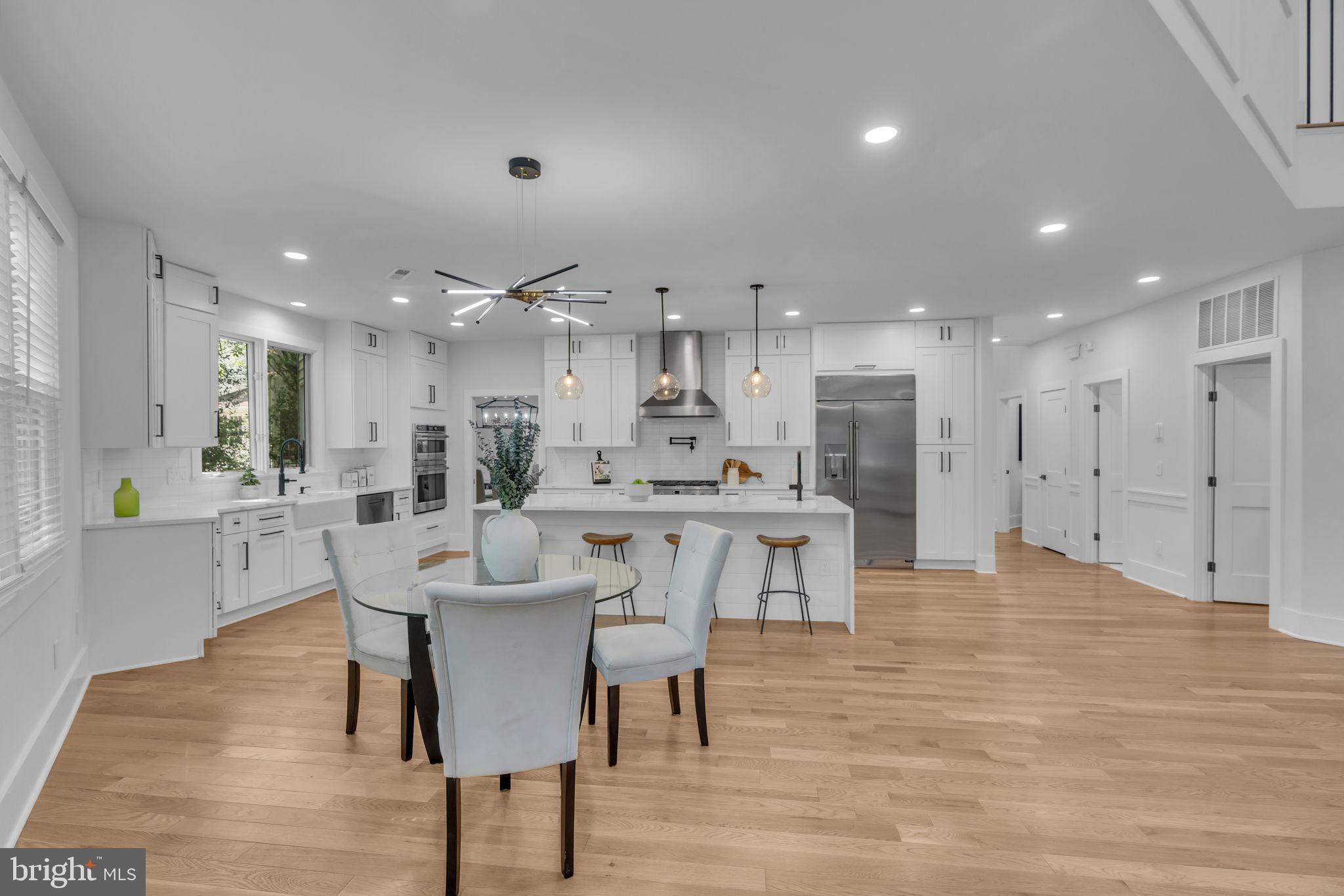 RESTON - Residential