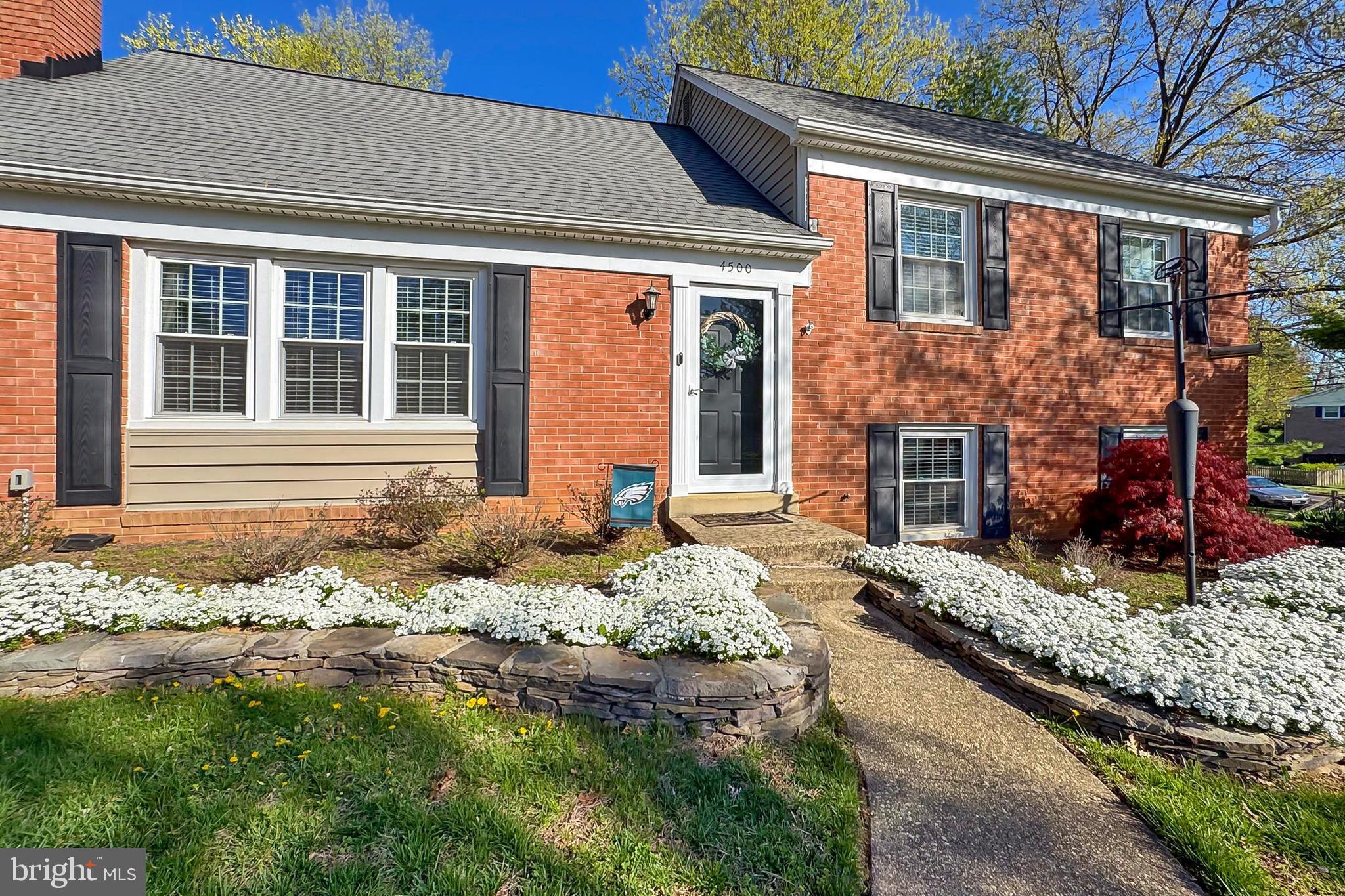 4500 HADRIAN COURT
