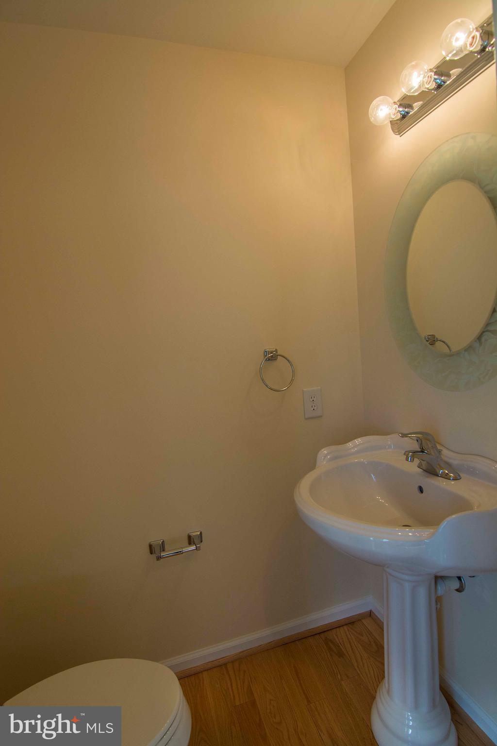 LOCUST HILL - Residential