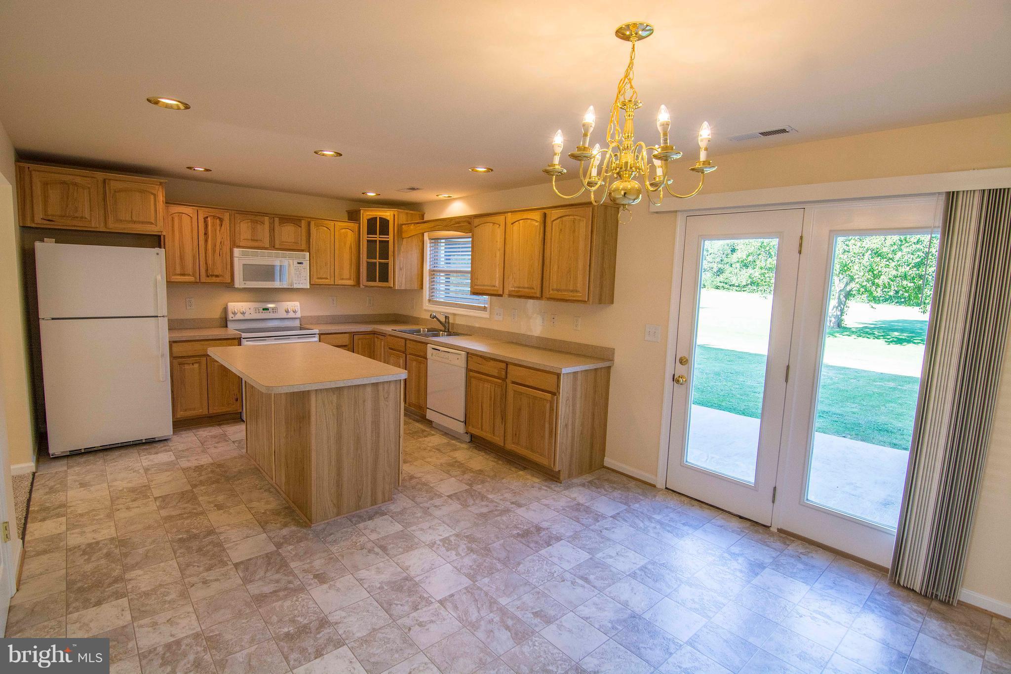 LOCUST HILL - Residential