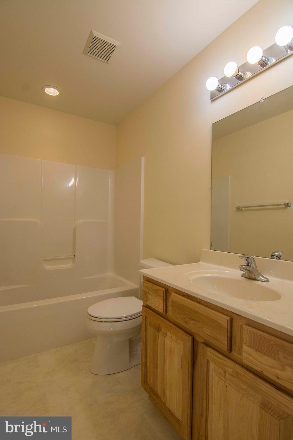 LOCUST HILL - Residential