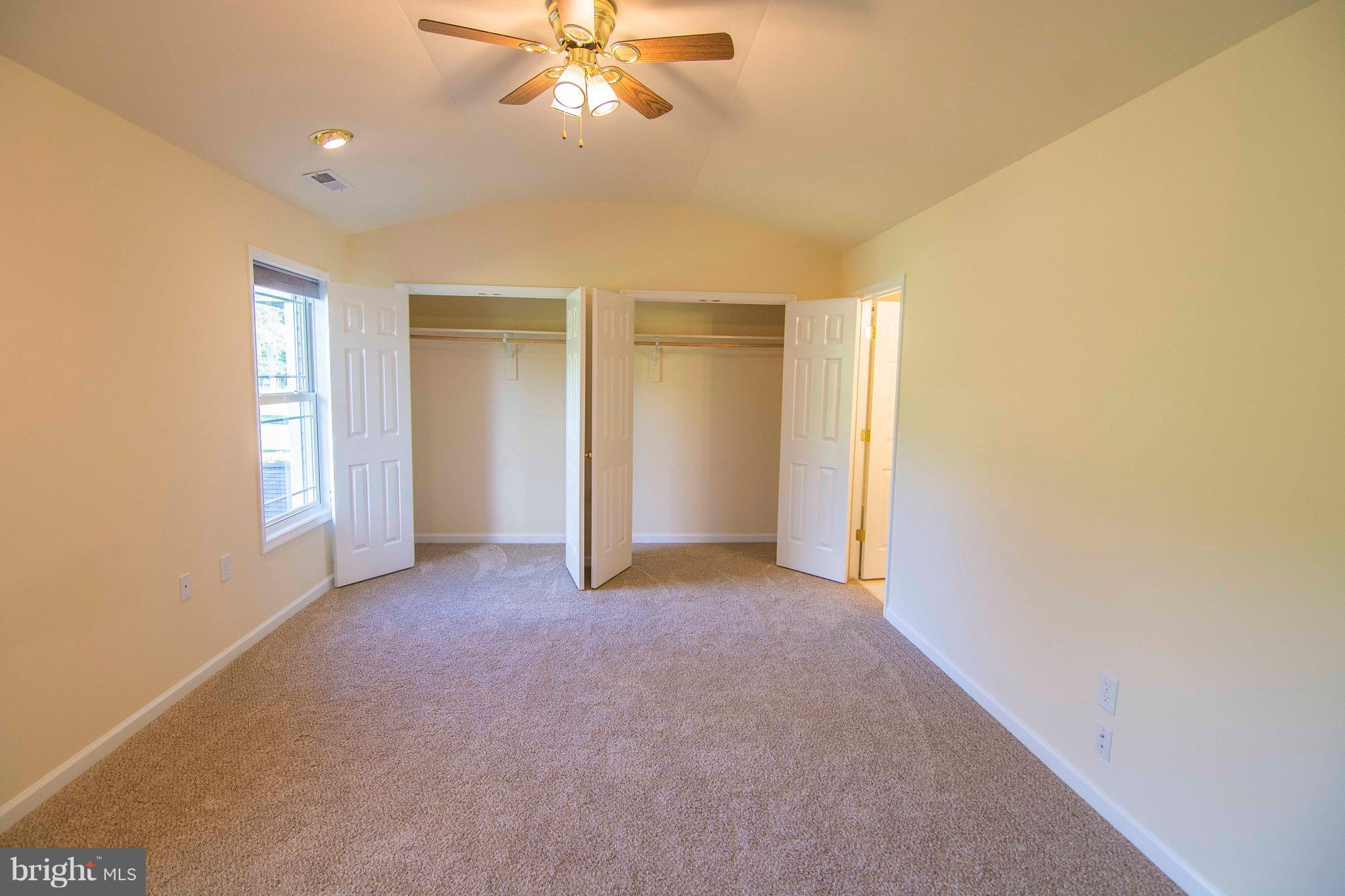 LOCUST HILL - Residential