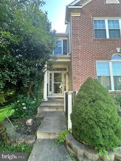 443 DEER HILL CIRCLE