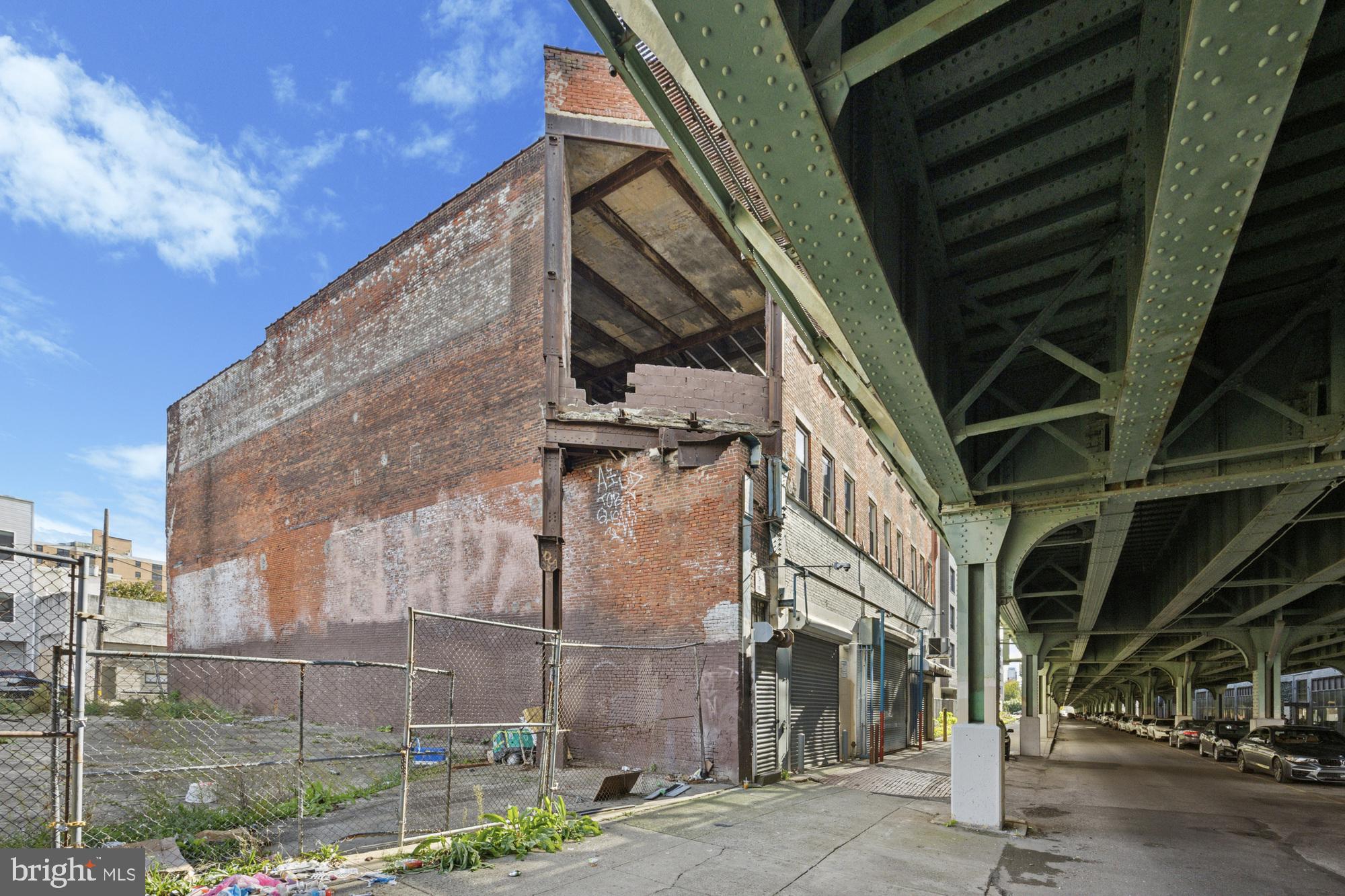 967-73 N 9TH STREET