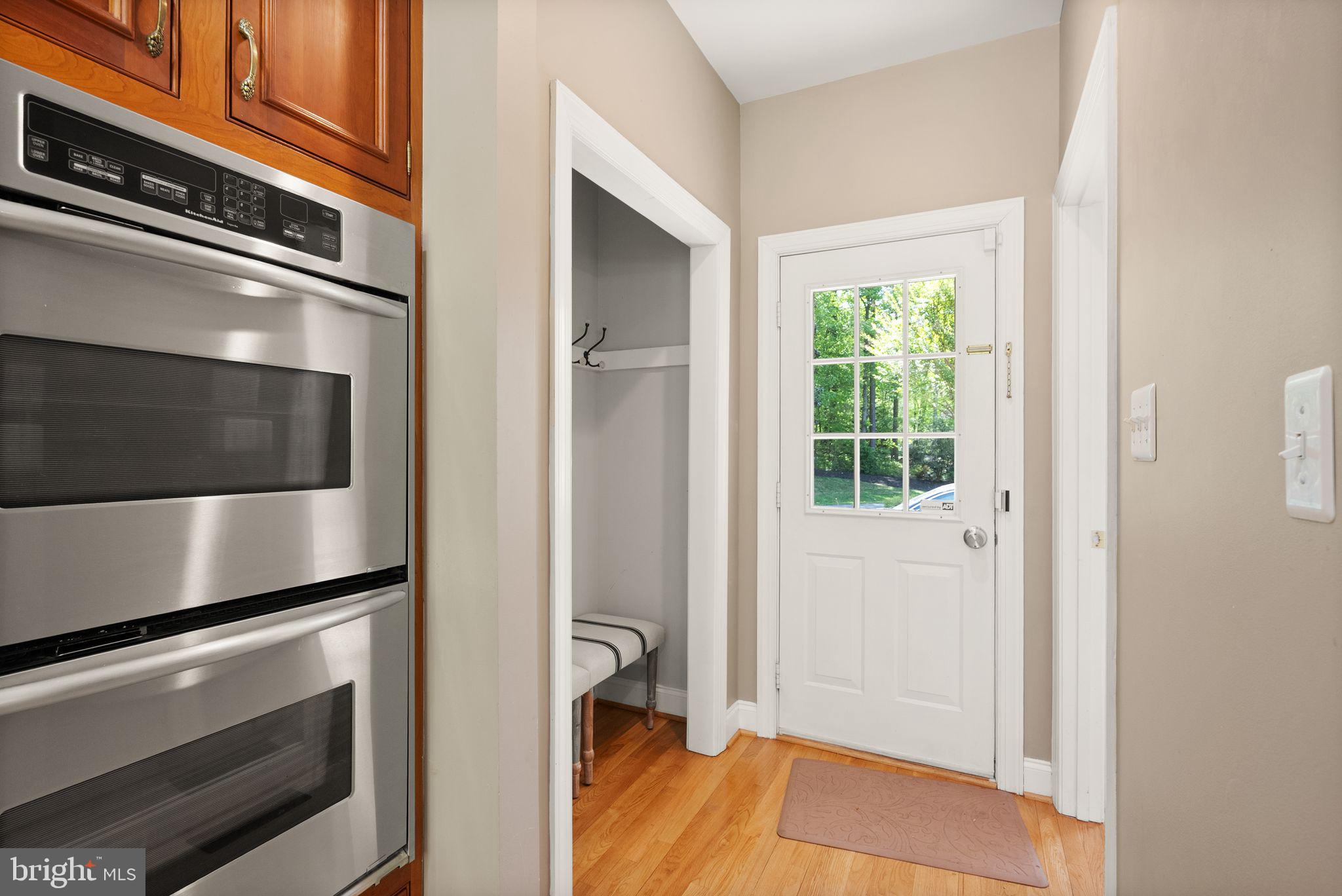 HUNTWOOD MANOR - Residential